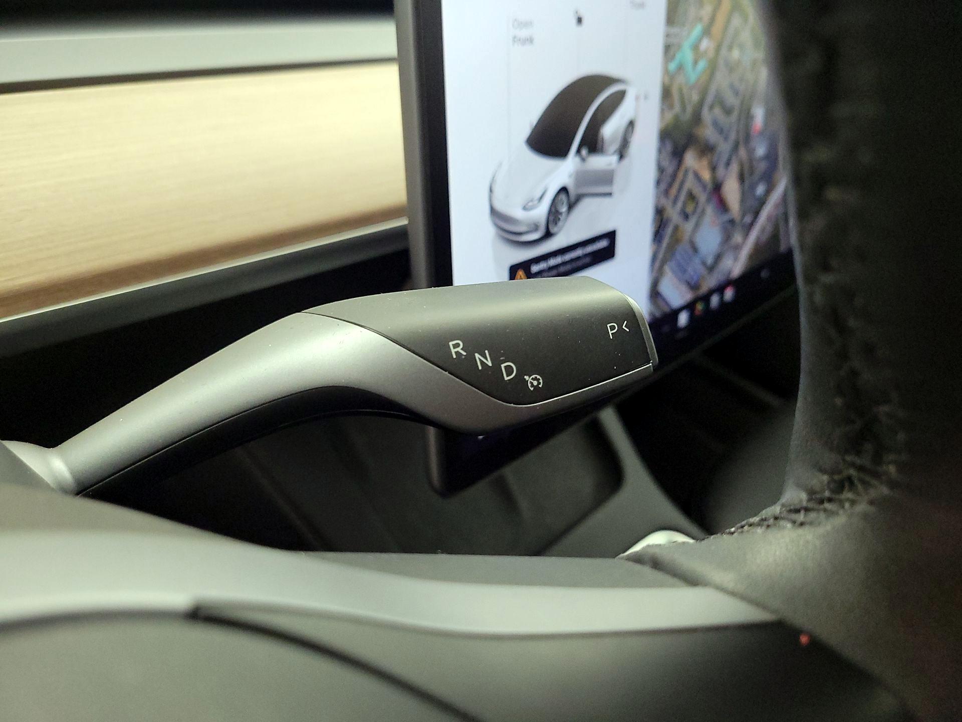 Thumbnail: 2023 Tesla Model 3 - 16