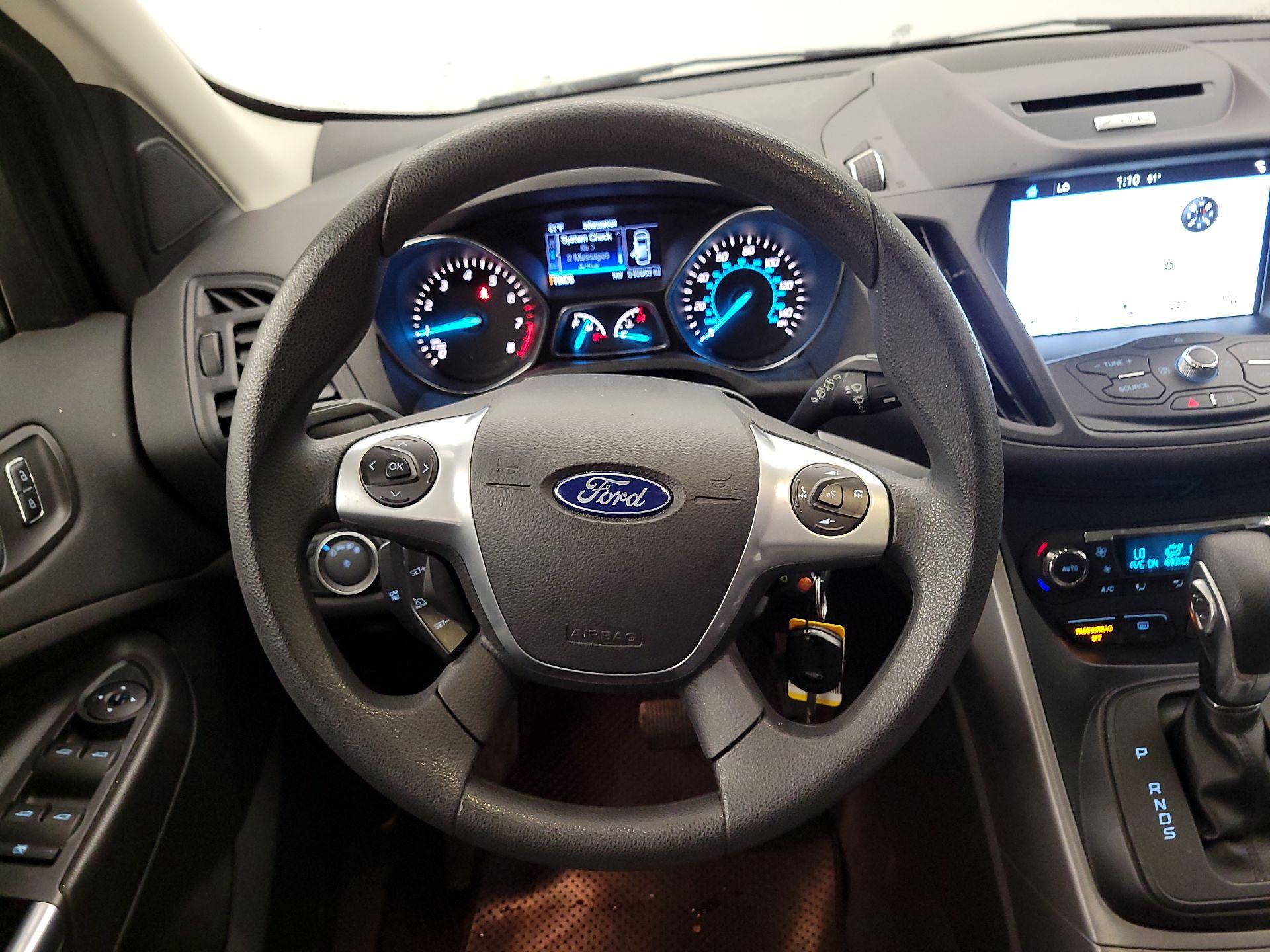 Thumbnail: 2016 Ford Escape - 10