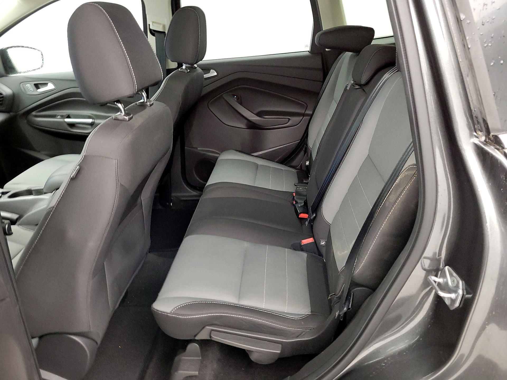 Thumbnail: 2016 Ford Escape - 18