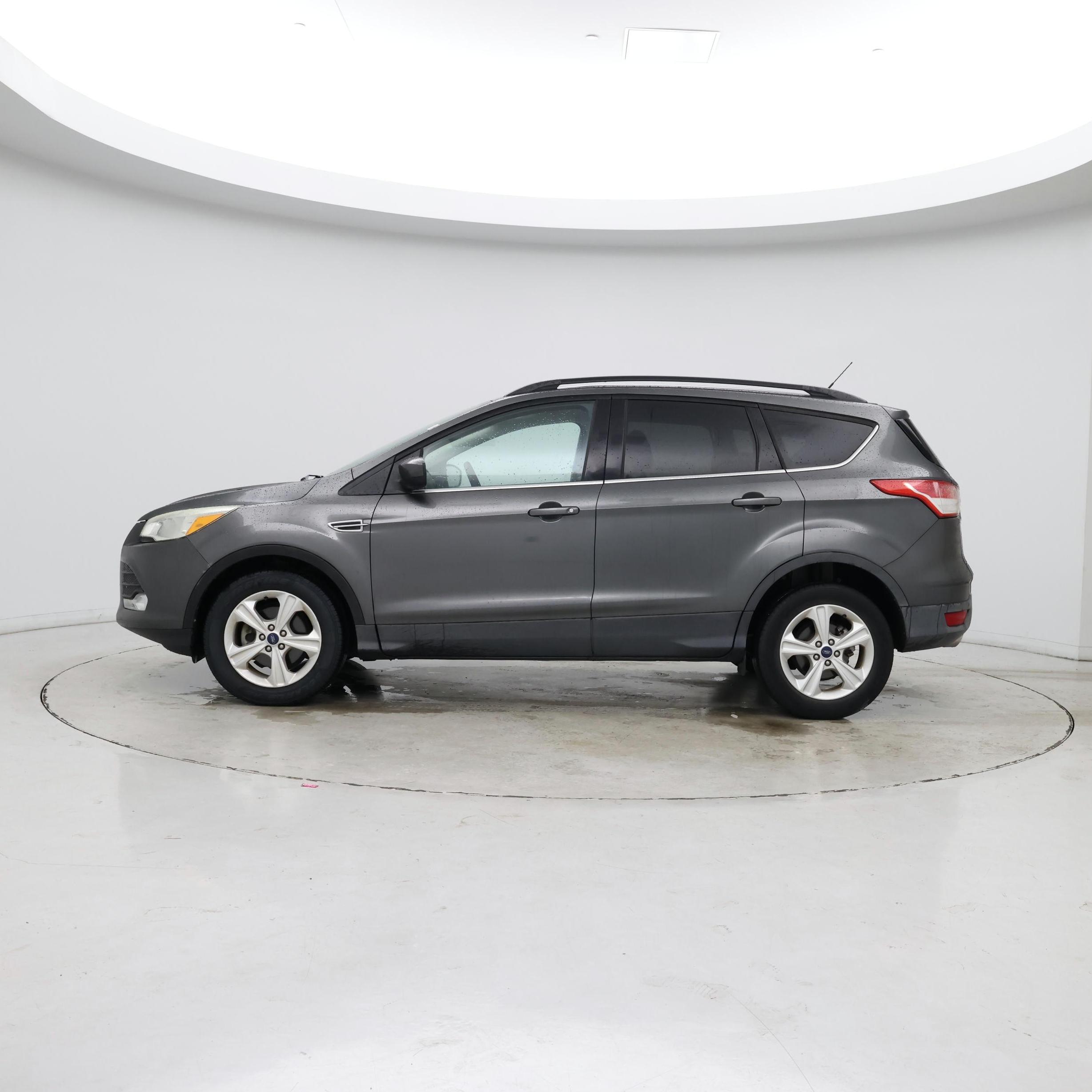 Thumbnail: 2016 Ford Escape - 3