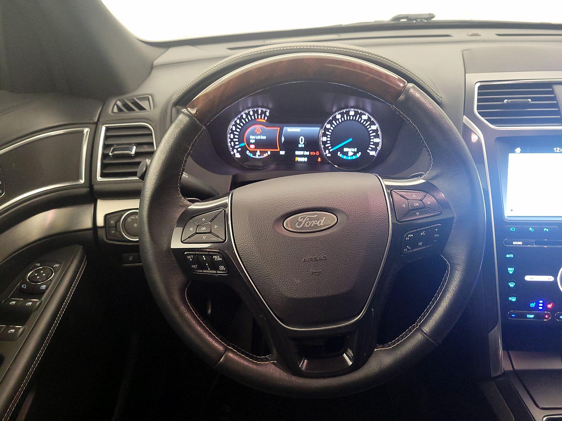 Thumbnail: 2018 Ford Explorer - 10