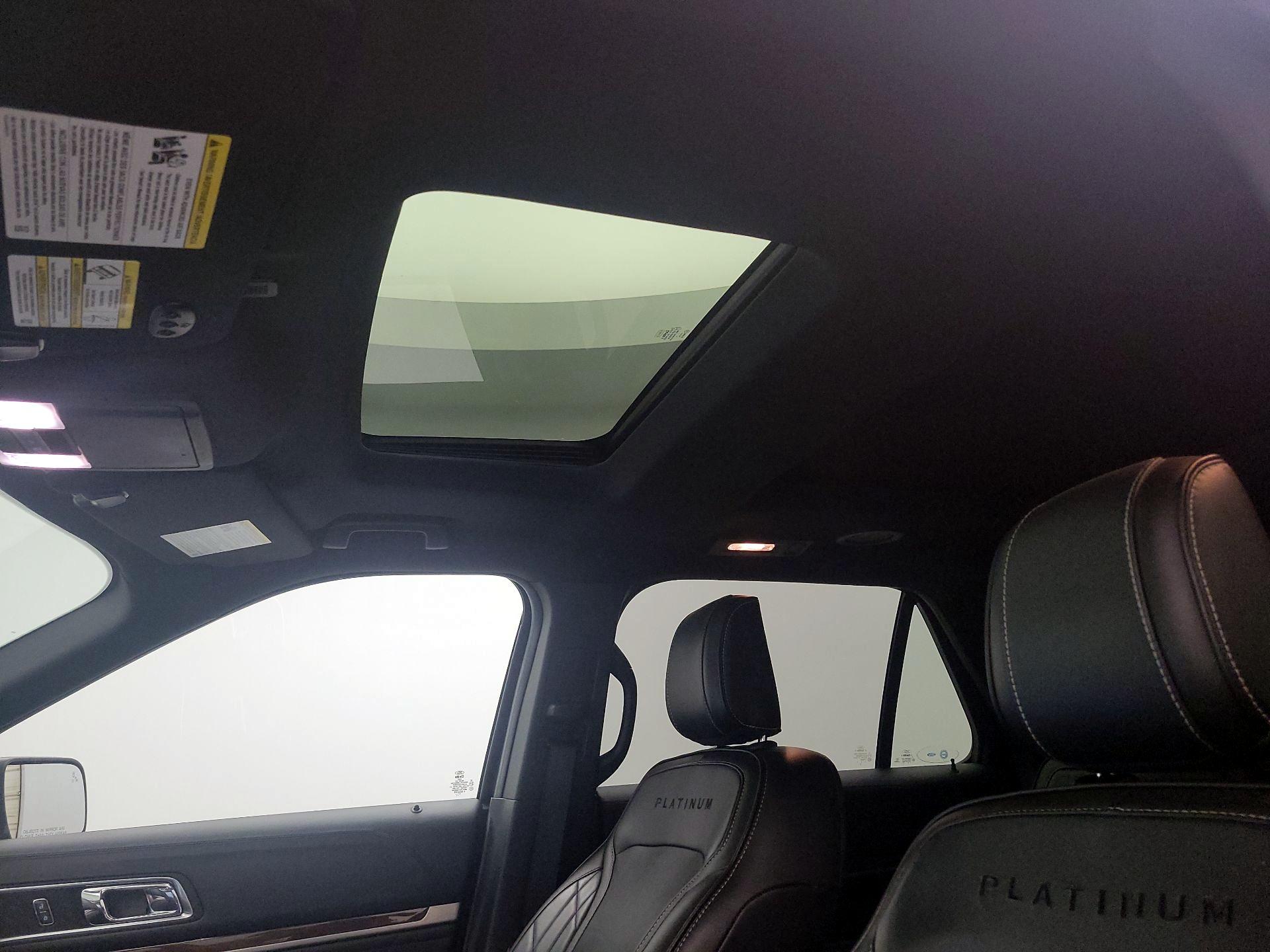 Thumbnail: 2018 Ford Explorer - 20