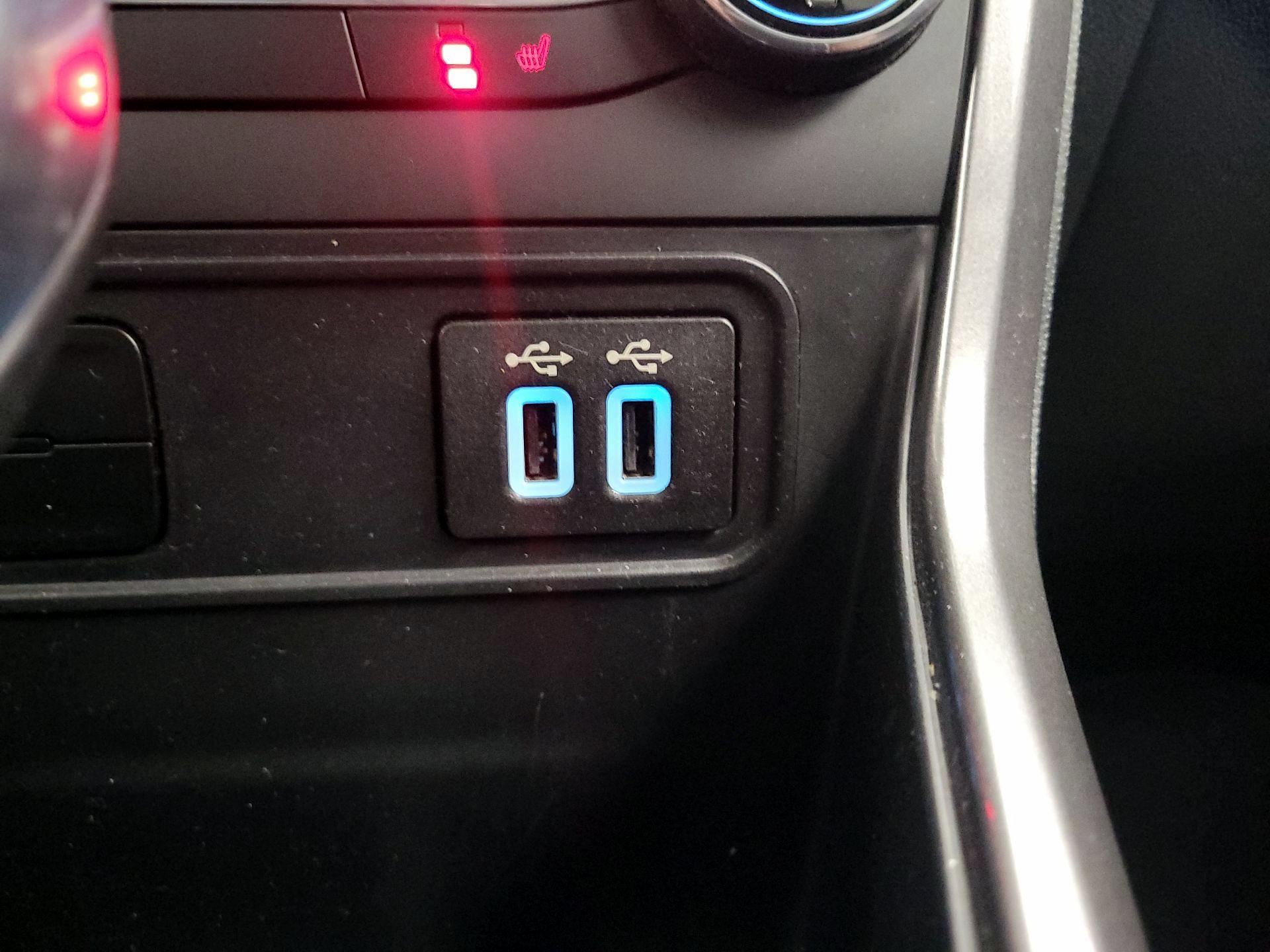 Thumbnail: 2019 Ford EcoSport - 18