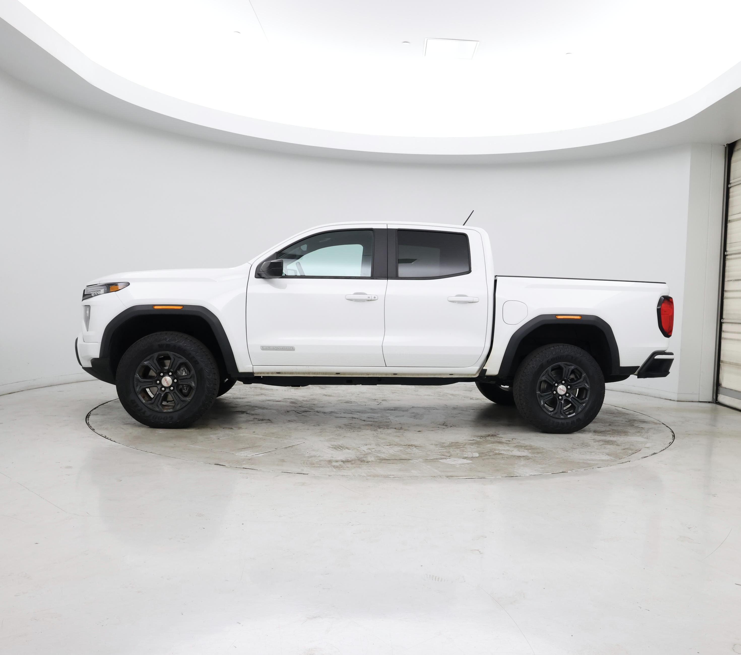 Thumbnail: 2023 GMC Canyon - 2