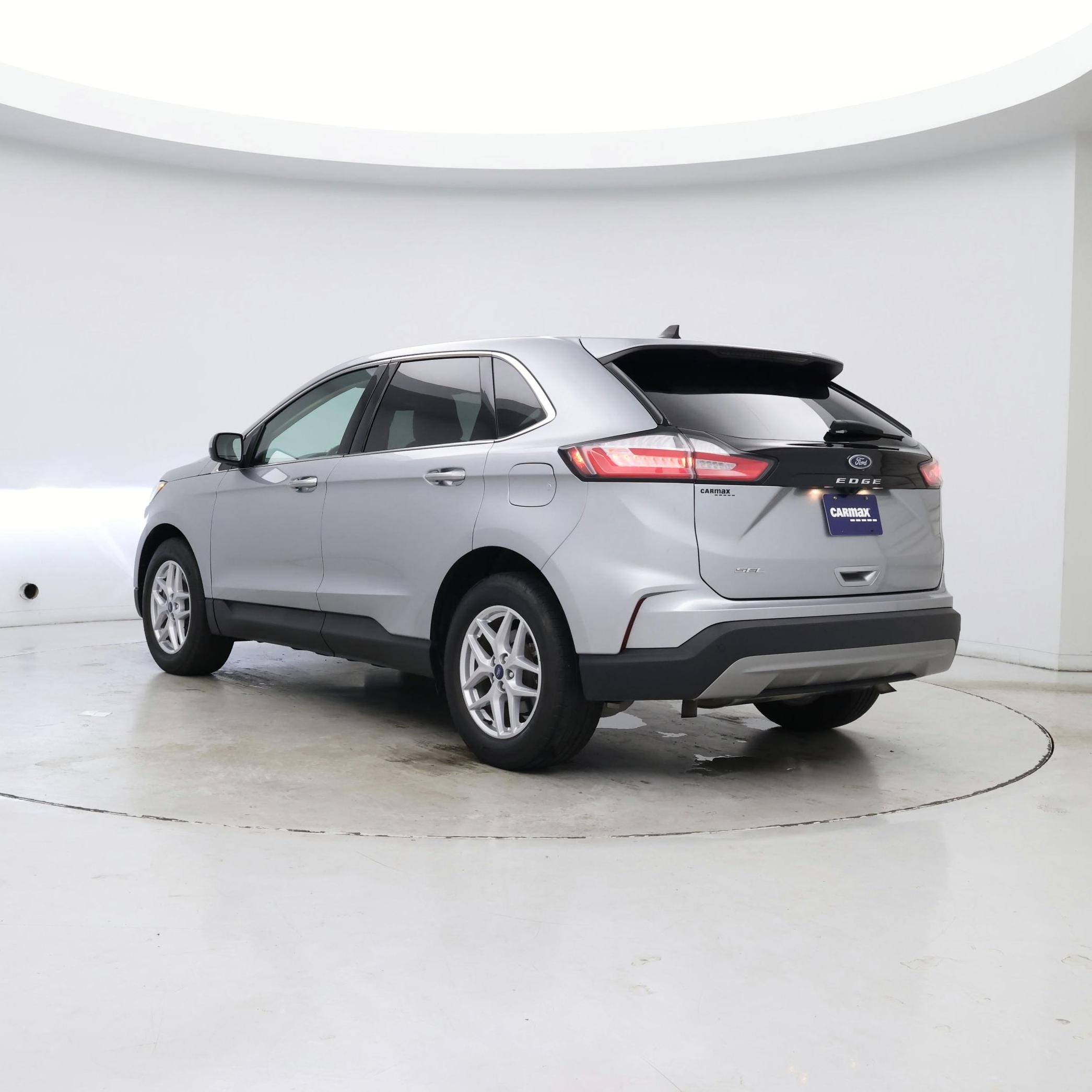 Thumbnail: 2021 Ford Edge - 2