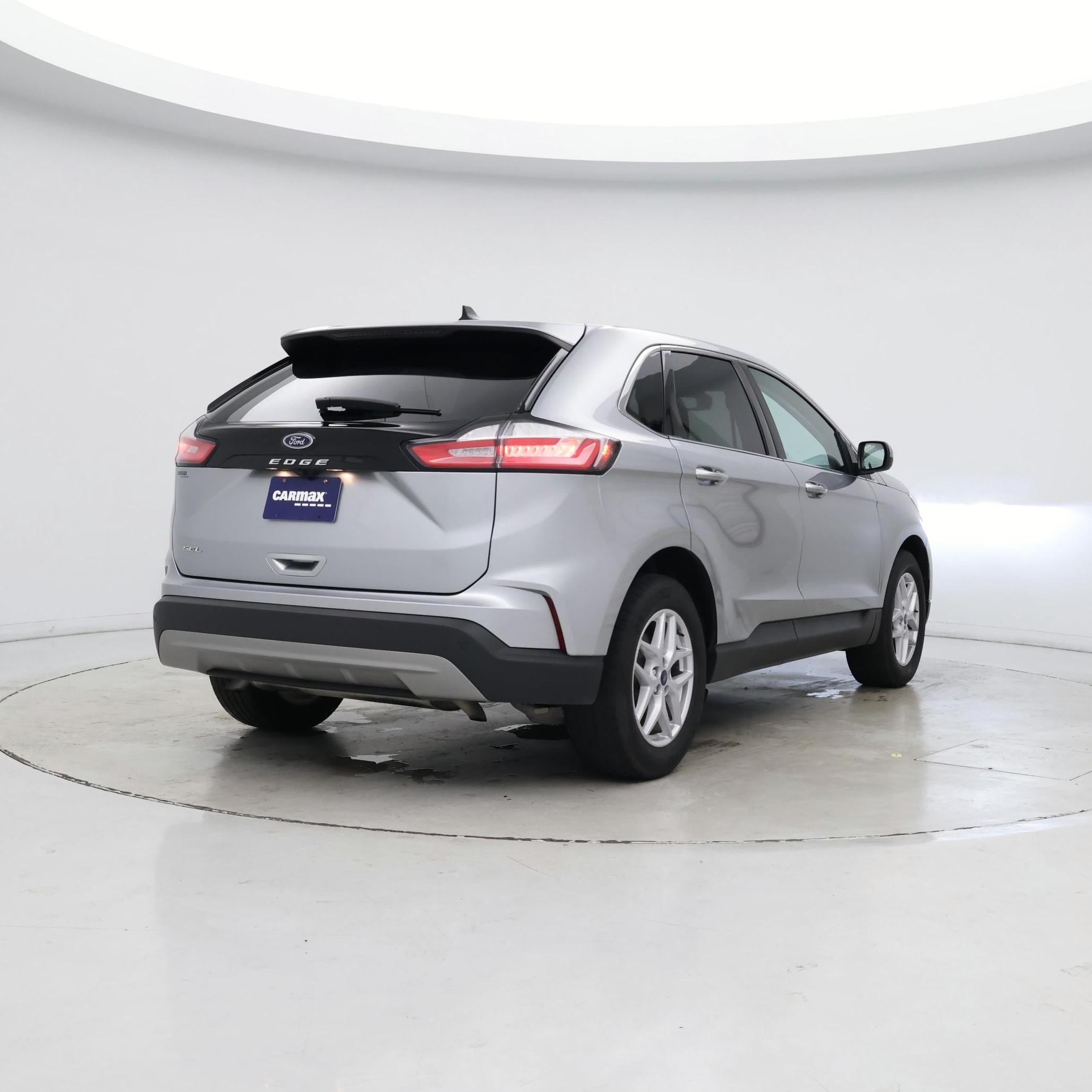 Thumbnail: 2021 Ford Edge - 8