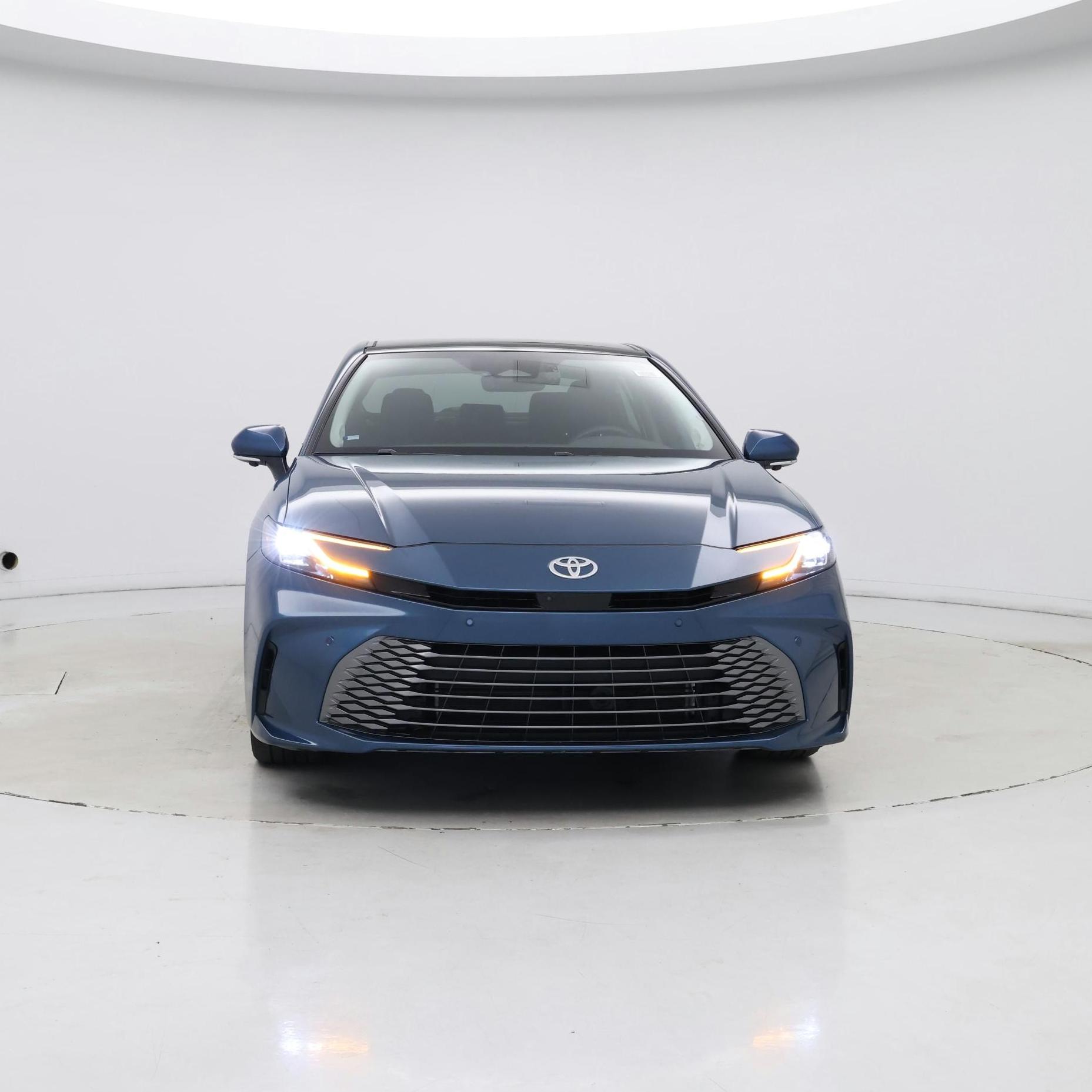 Thumbnail: 2025 Toyota Camry - 5