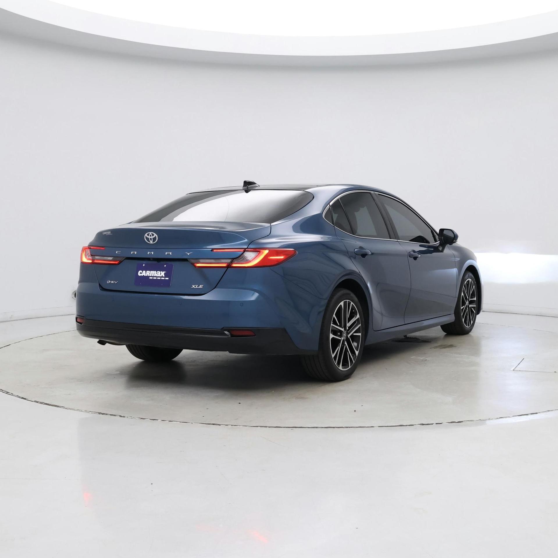 Thumbnail: 2025 Toyota Camry - 8