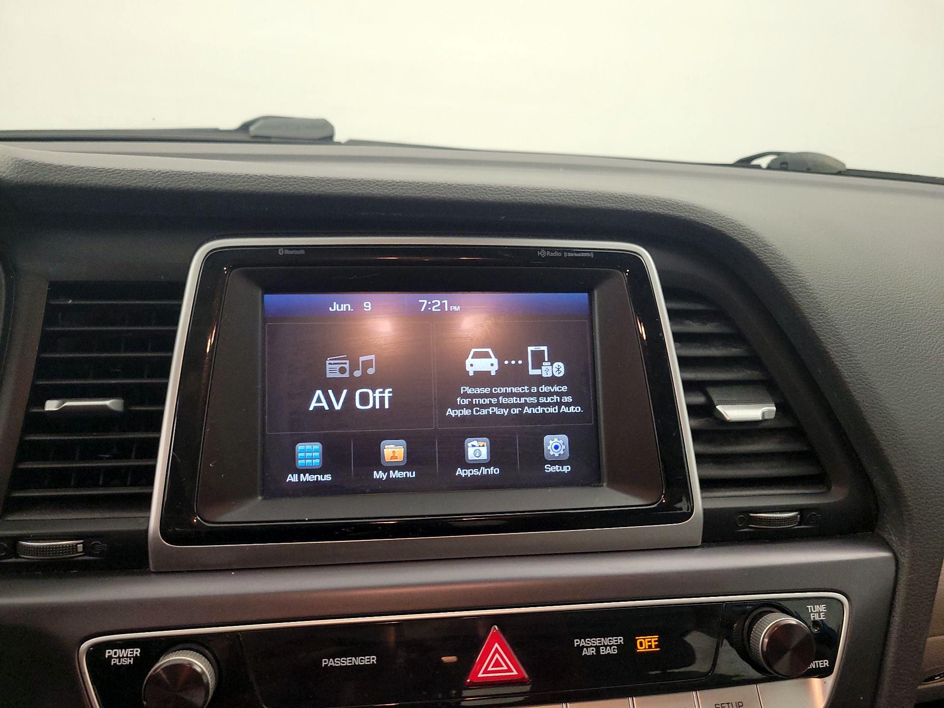 Thumbnail: 2018 Hyundai Sonata - 15