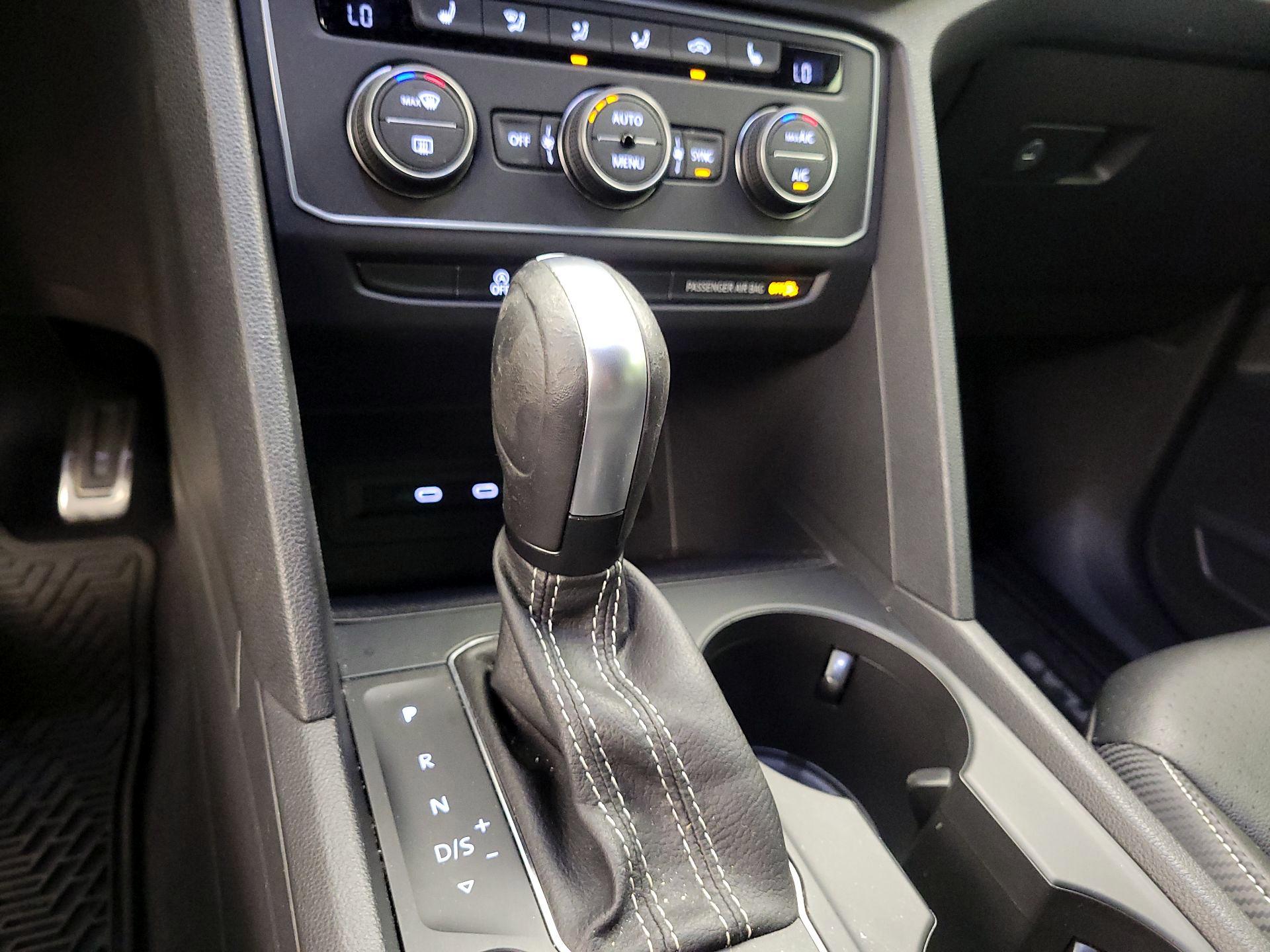 Thumbnail: 2021 Volkswagen Atlas - 18