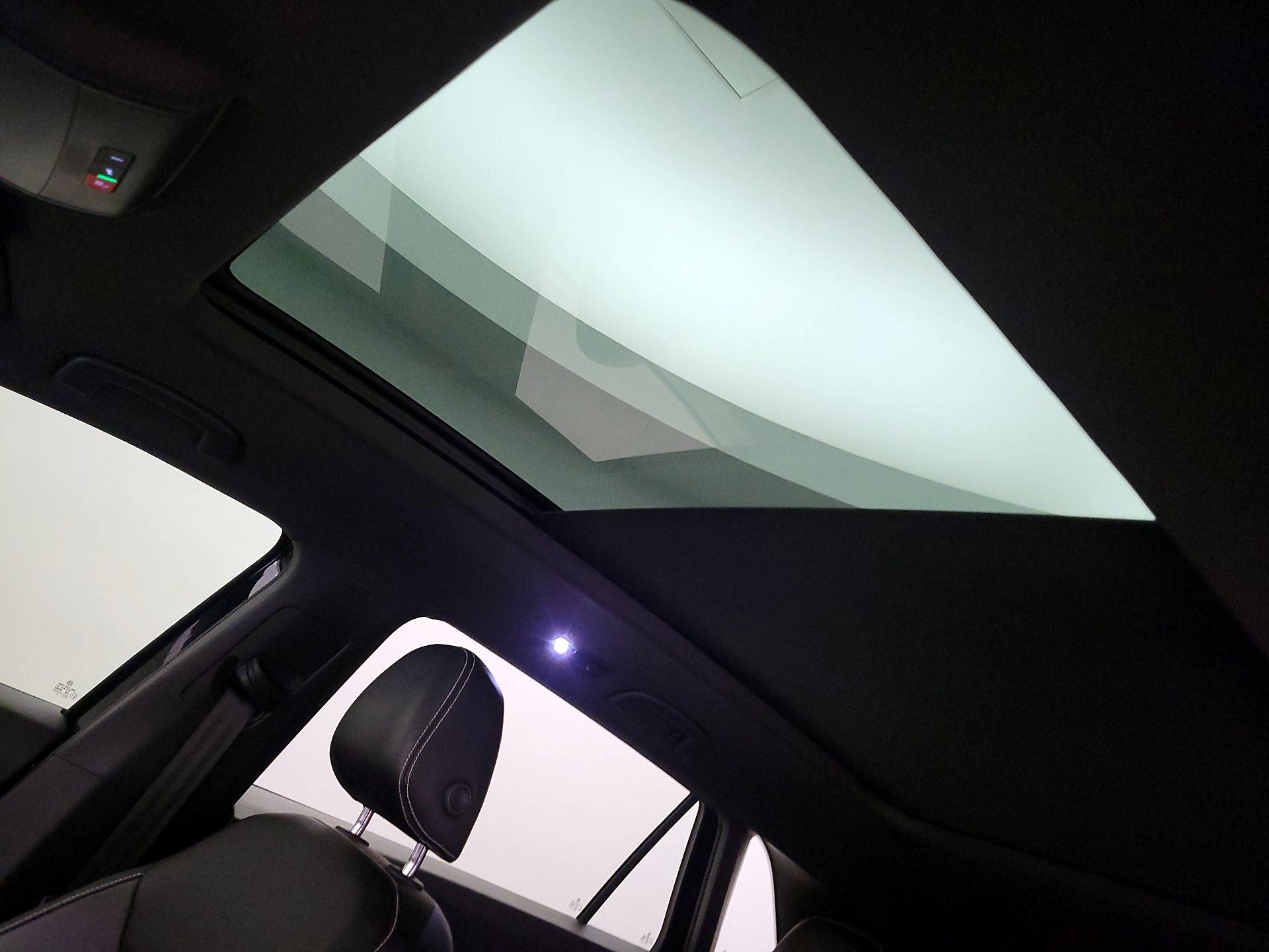 Thumbnail: 2021 Volkswagen Atlas - 19