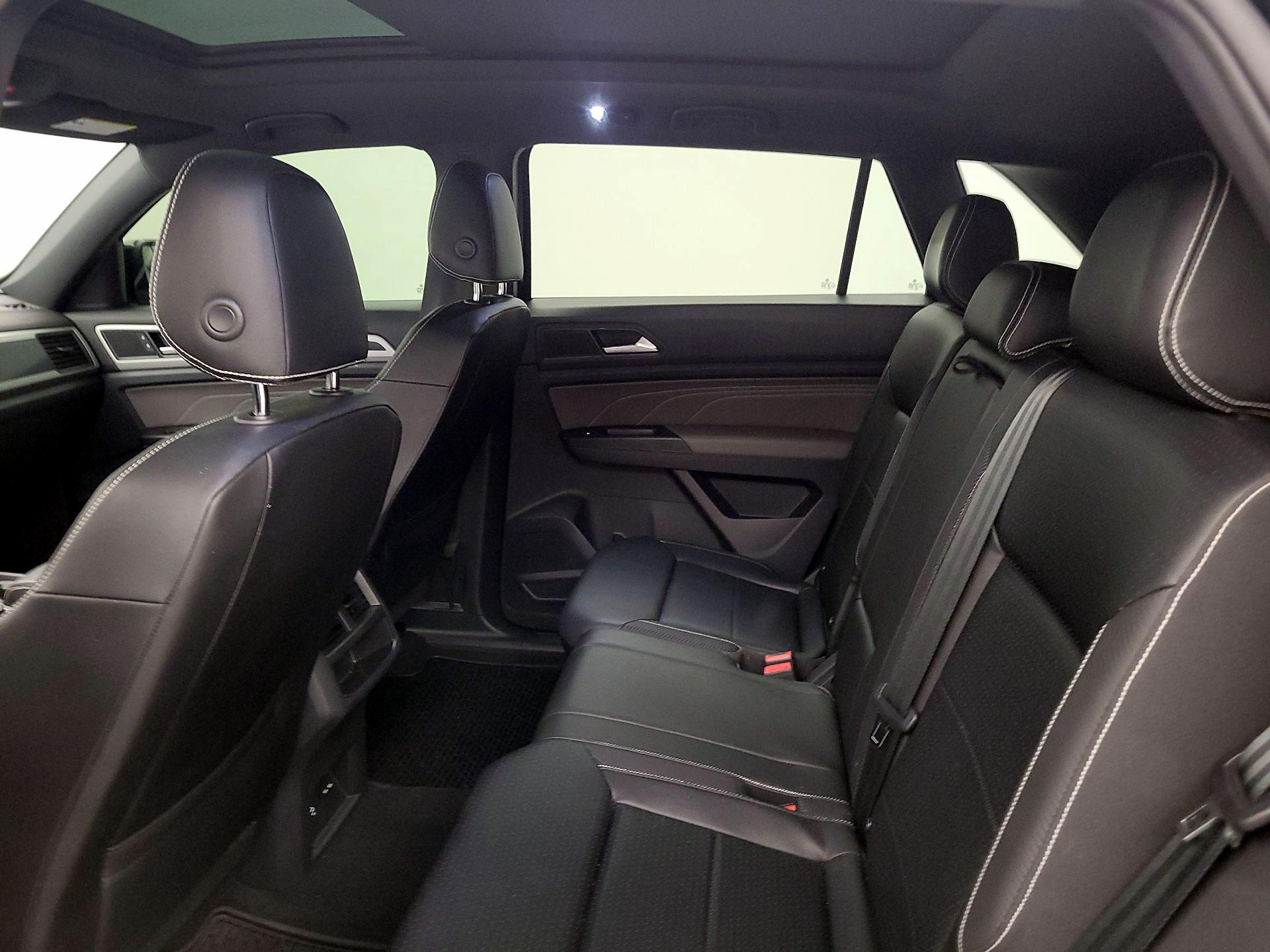 Thumbnail: 2021 Volkswagen Atlas - 20