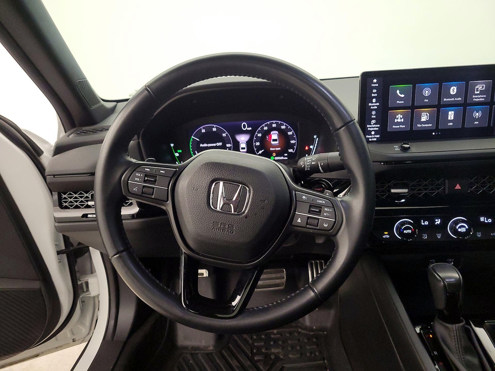 2023 Honda Accord Hybrid Sport - Photo 11