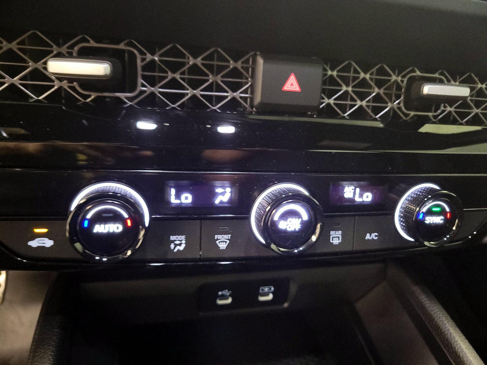 2023 Honda Accord Hybrid Sport - Photo 17
