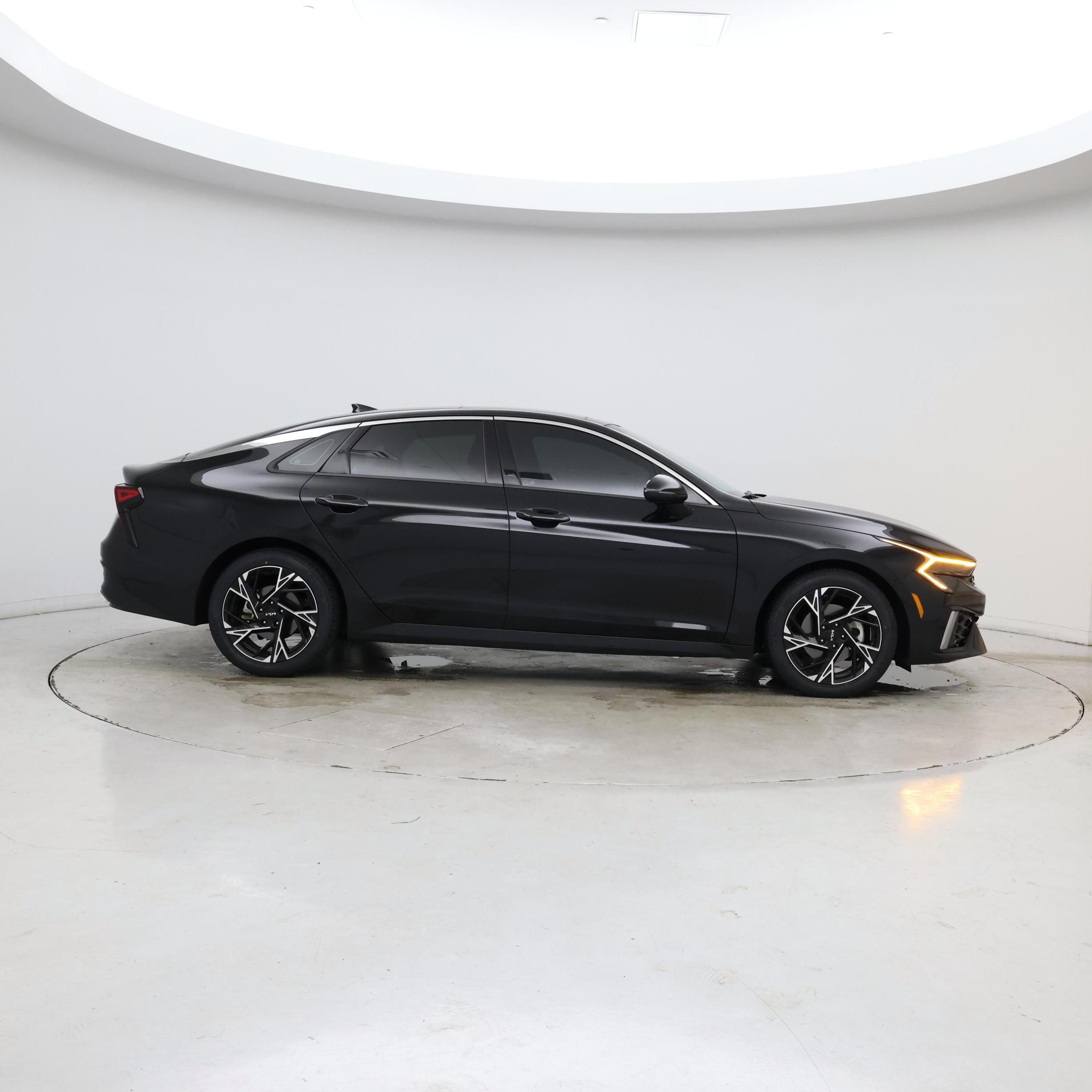 Thumbnail: 2025 Kia K5 - 7