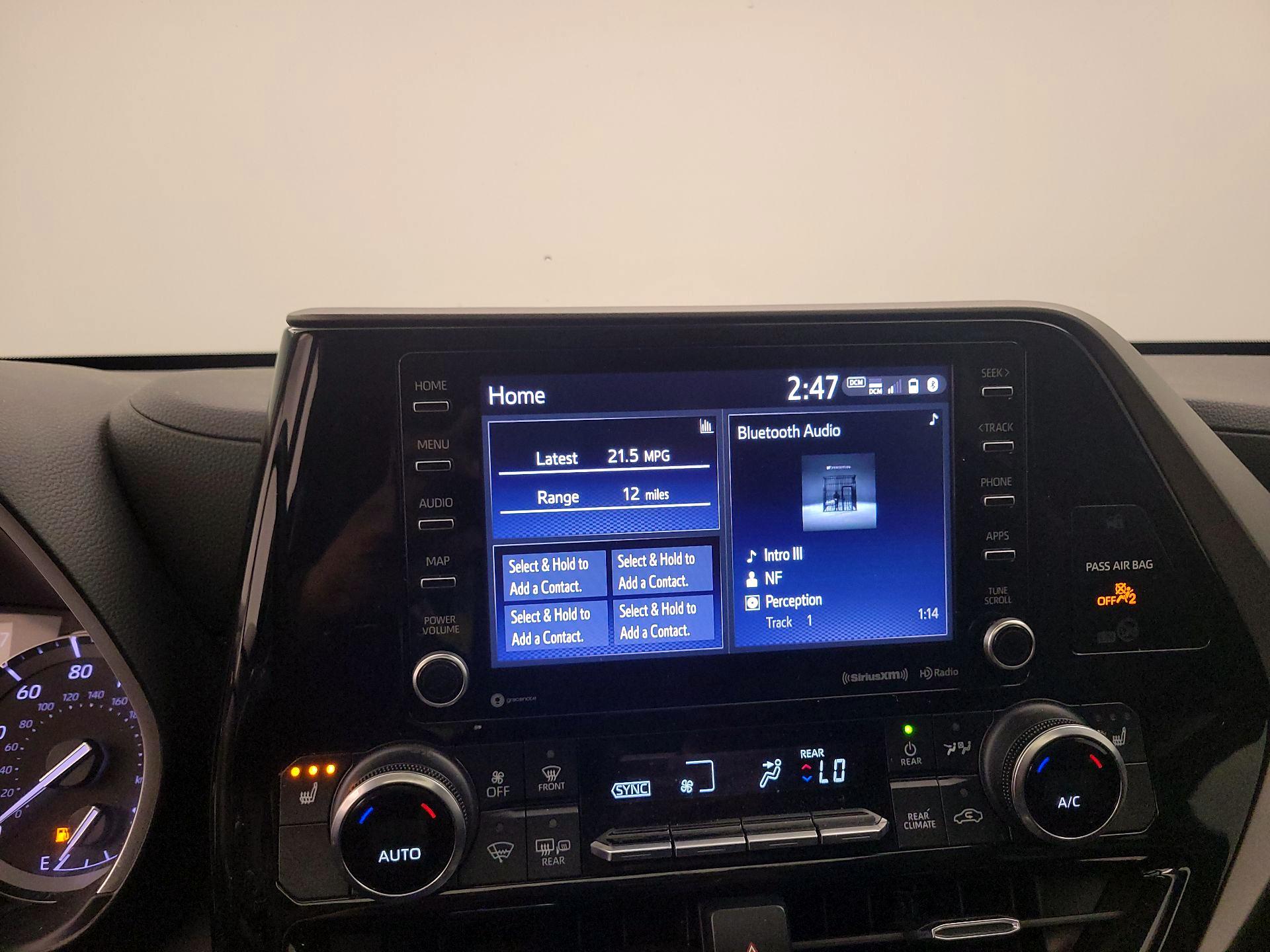 Thumbnail: 2022 Toyota Highlander - 15