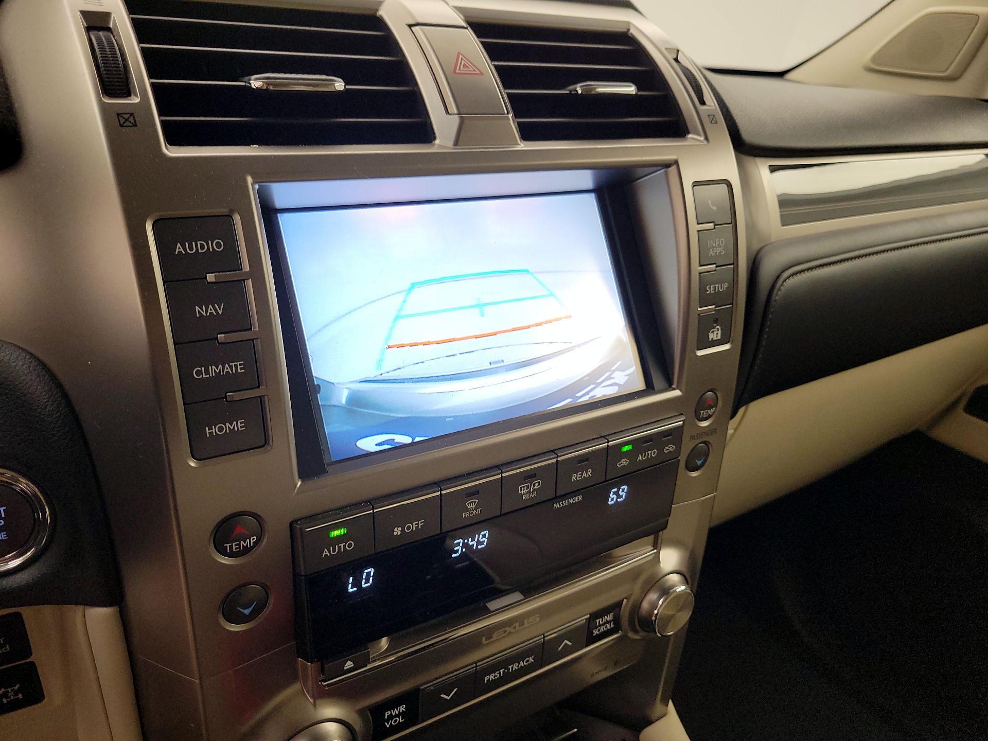 Thumbnail: 2020 Lexus GX - 14