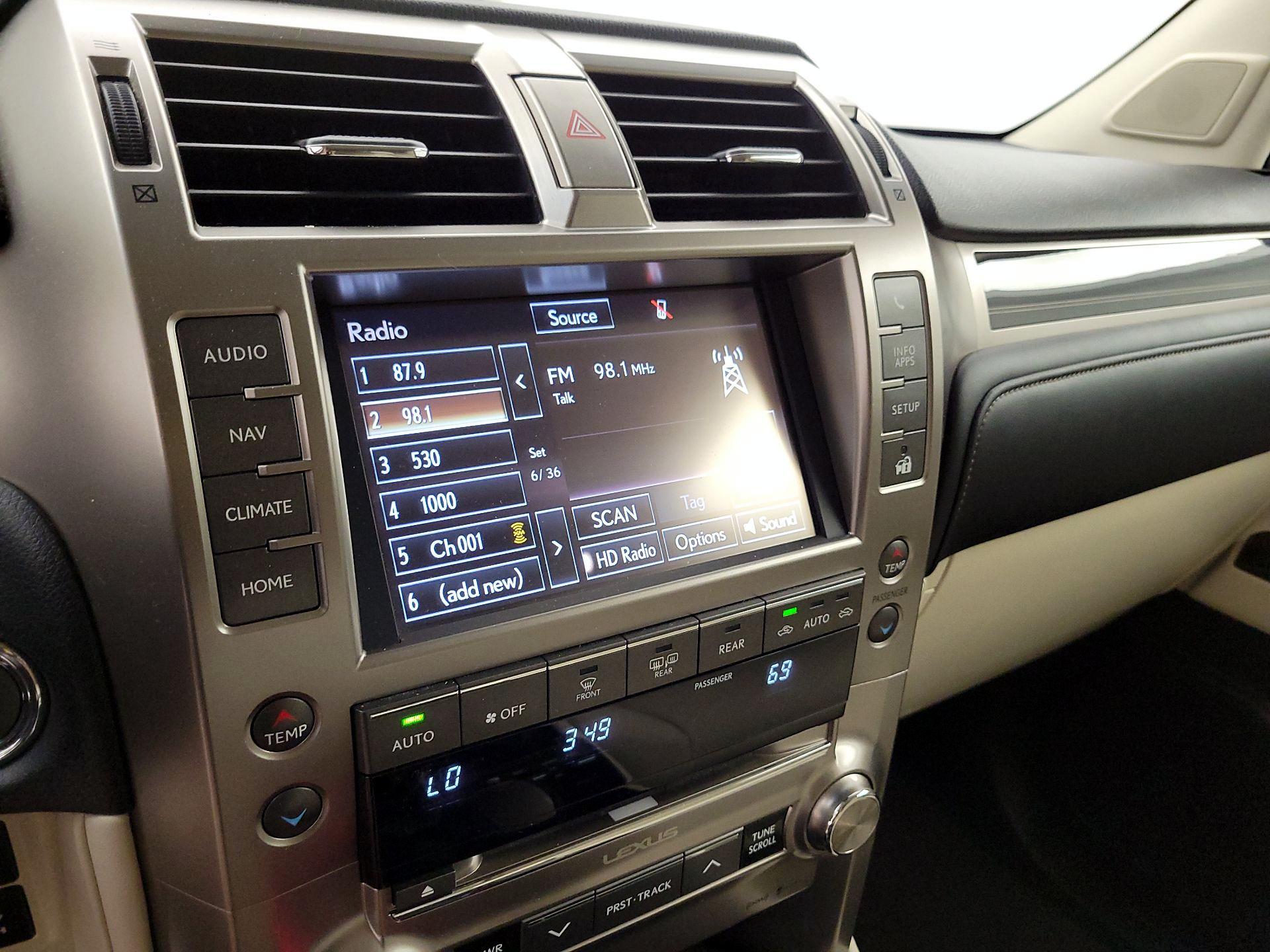 Thumbnail: 2020 Lexus GX - 15