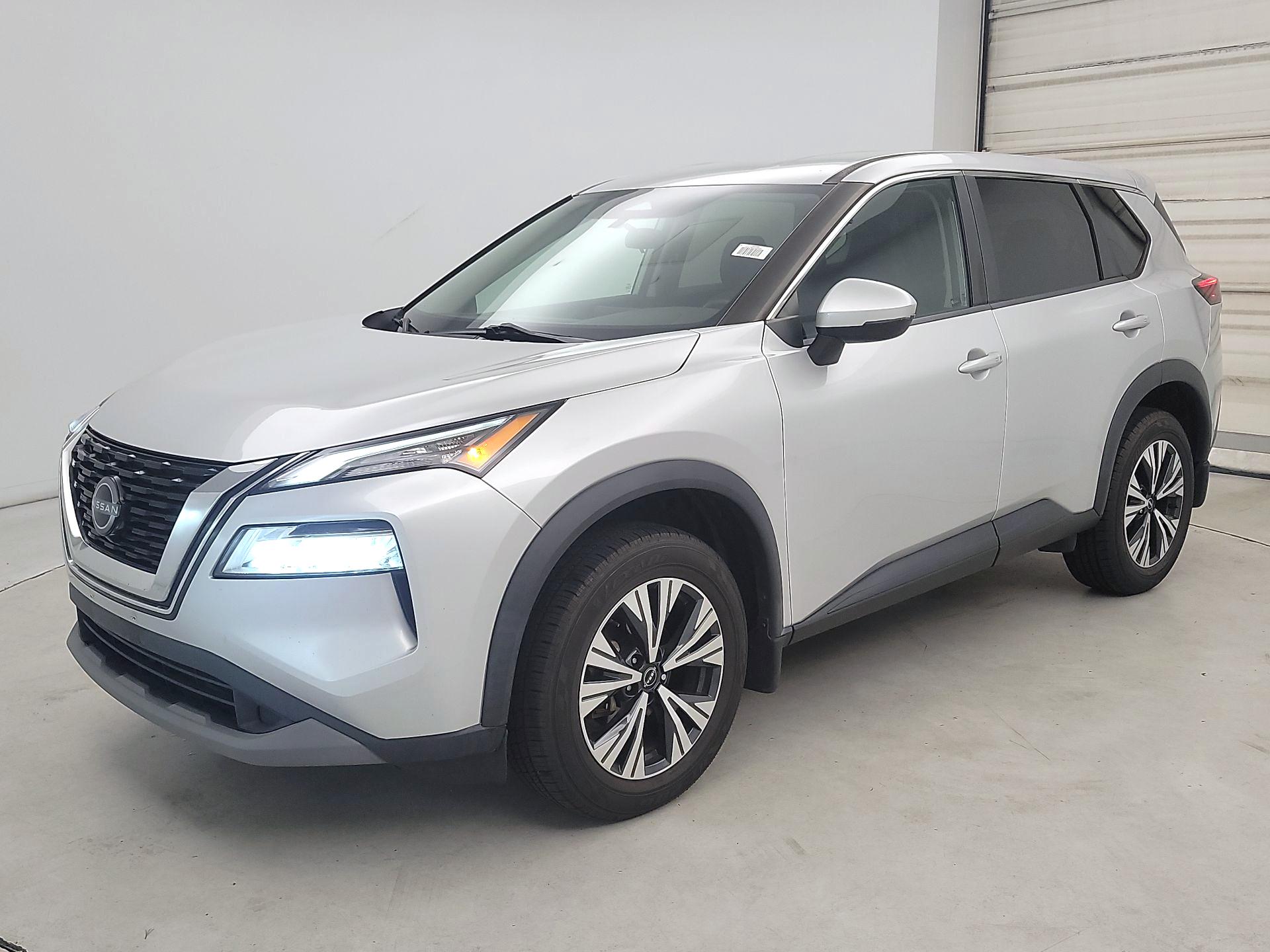 Thumbnail: 2022 Nissan Rogue - 3