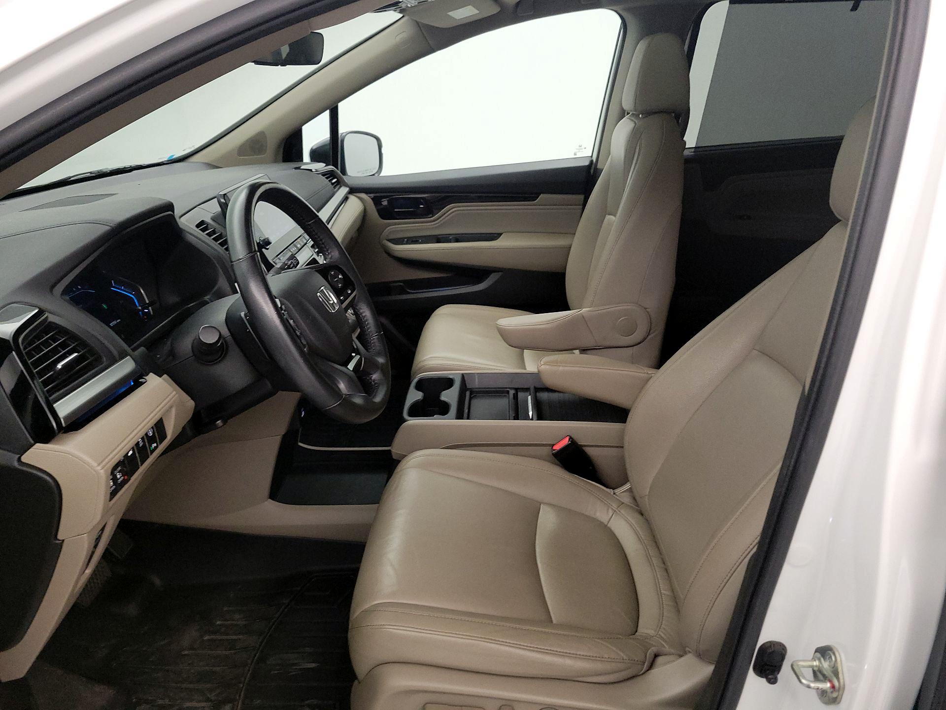 Thumbnail: 2021 Honda Odyssey - 11