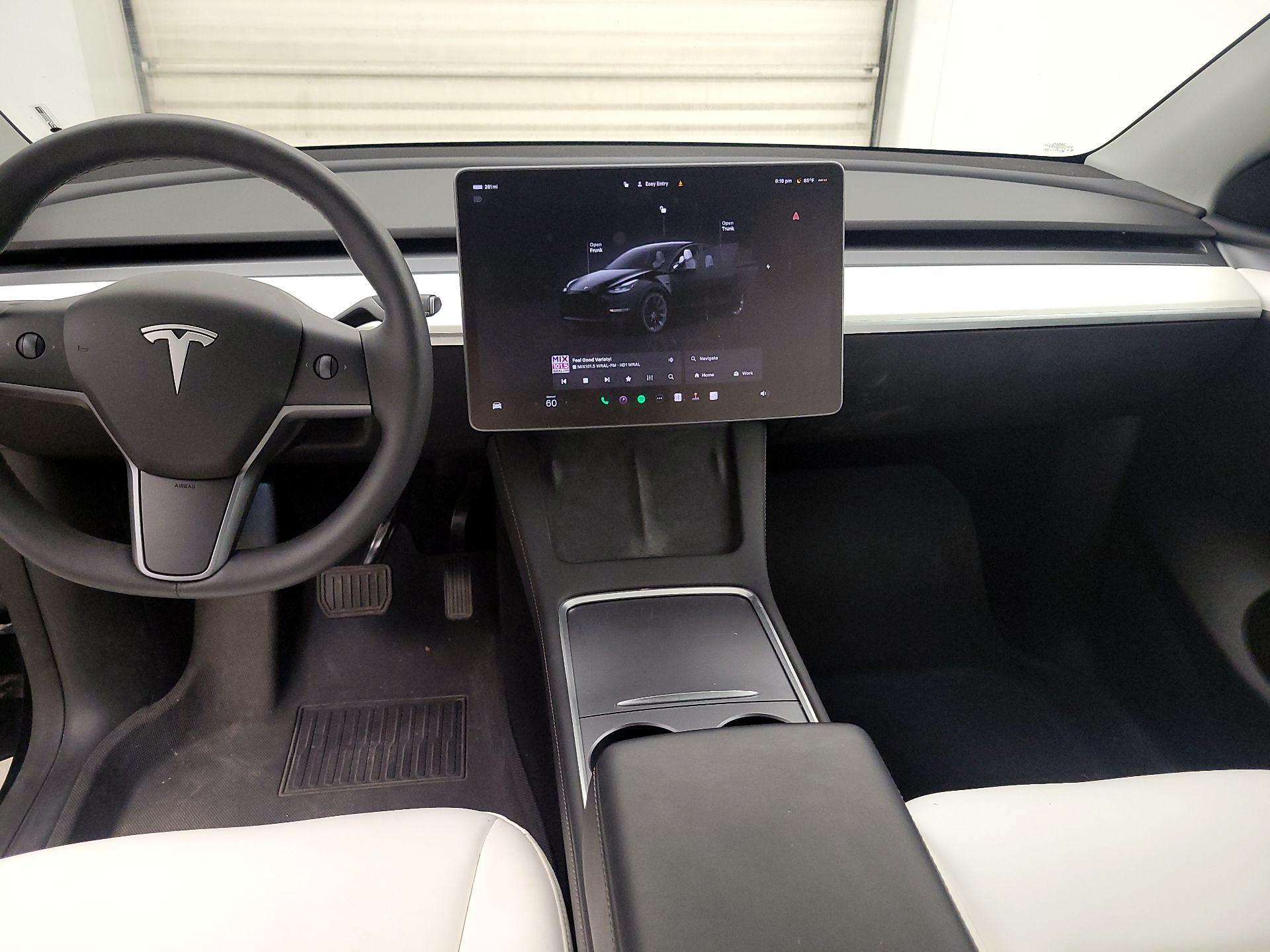 Thumbnail: 2023 Tesla Model Y - 9