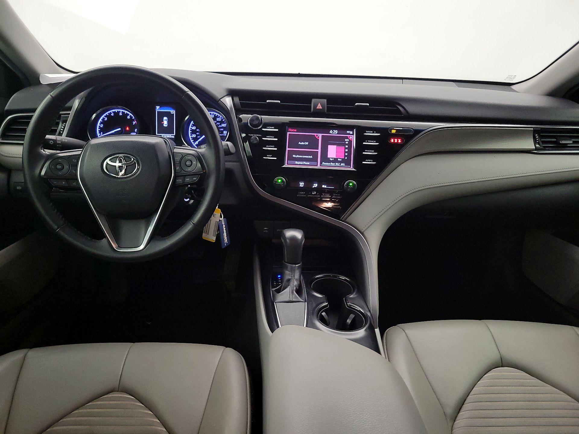 Thumbnail: 2019 Toyota Camry - 9