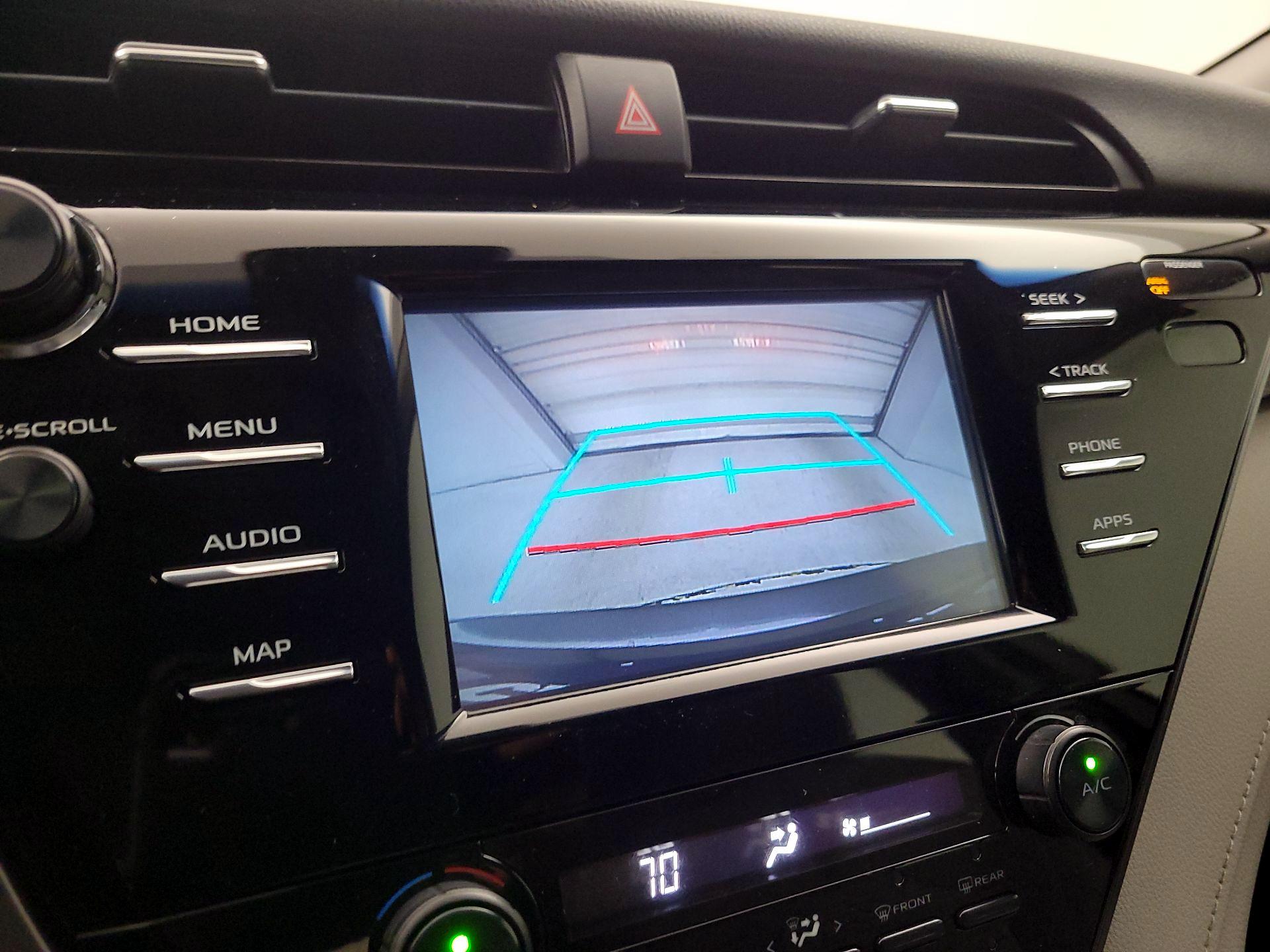Thumbnail: 2019 Toyota Camry - 14