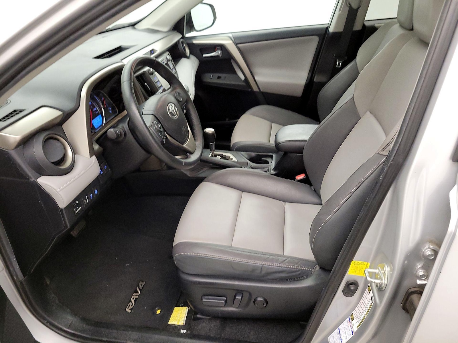 2014 Toyota RAV4 Limited - Photo 12