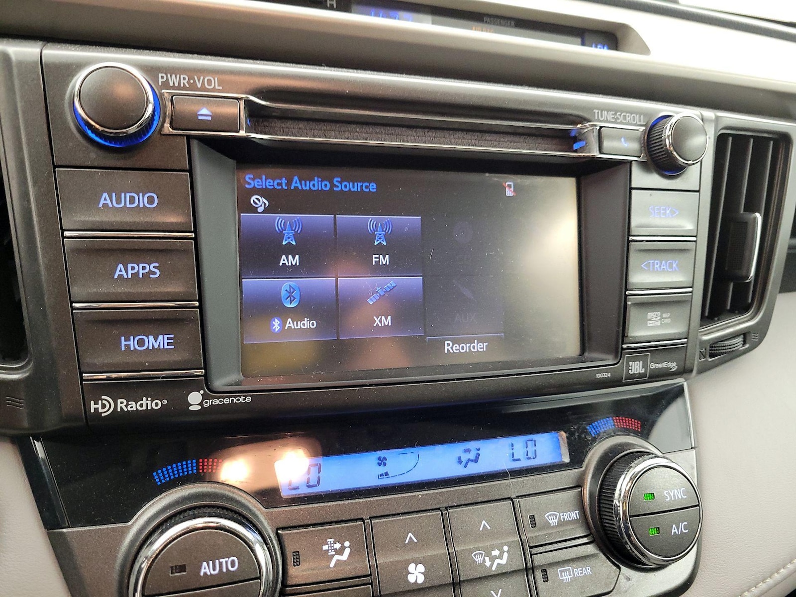 2014 Toyota RAV4 Limited - Photo 16
