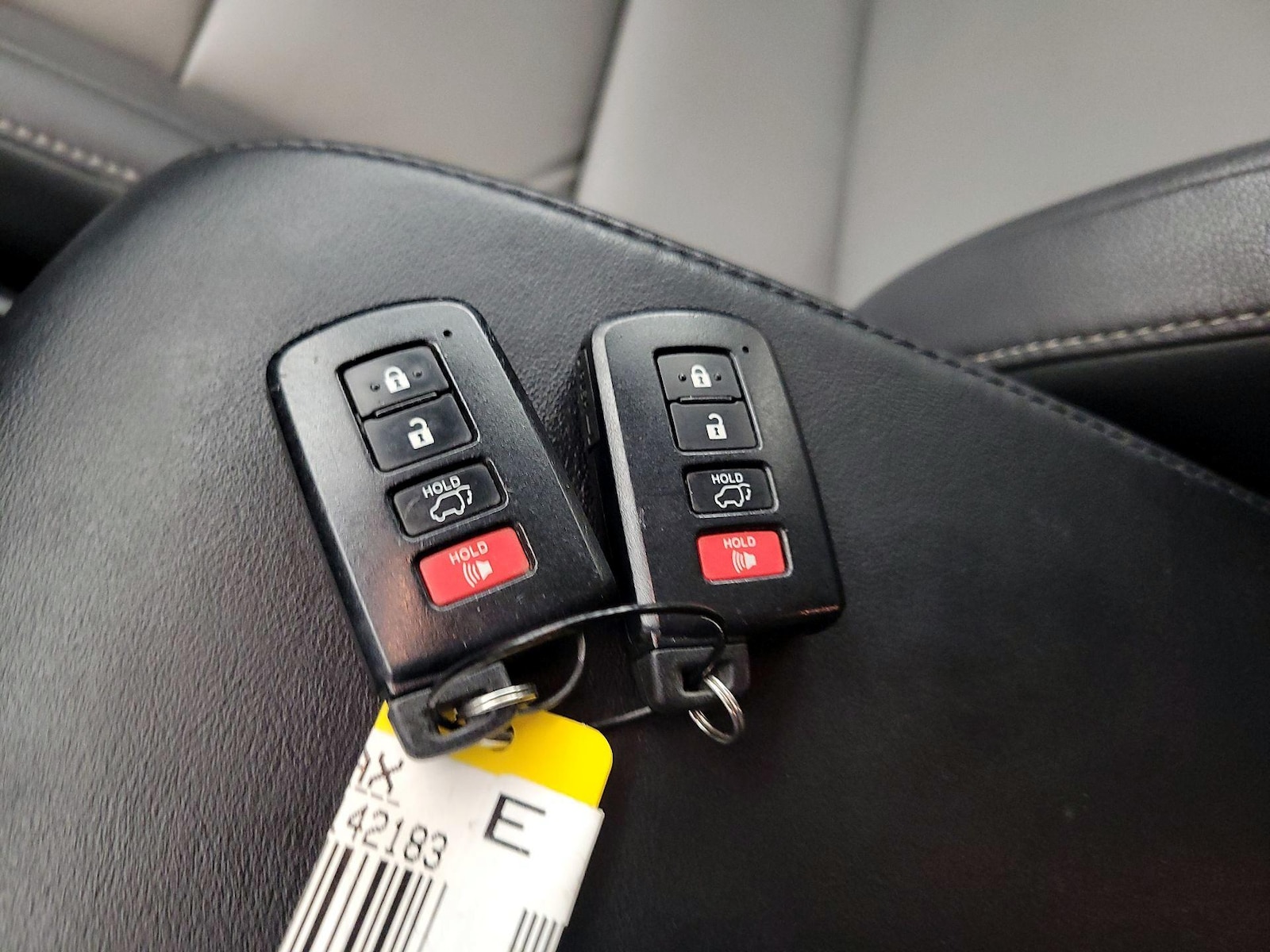 2014 Toyota RAV4 Limited - Photo 24