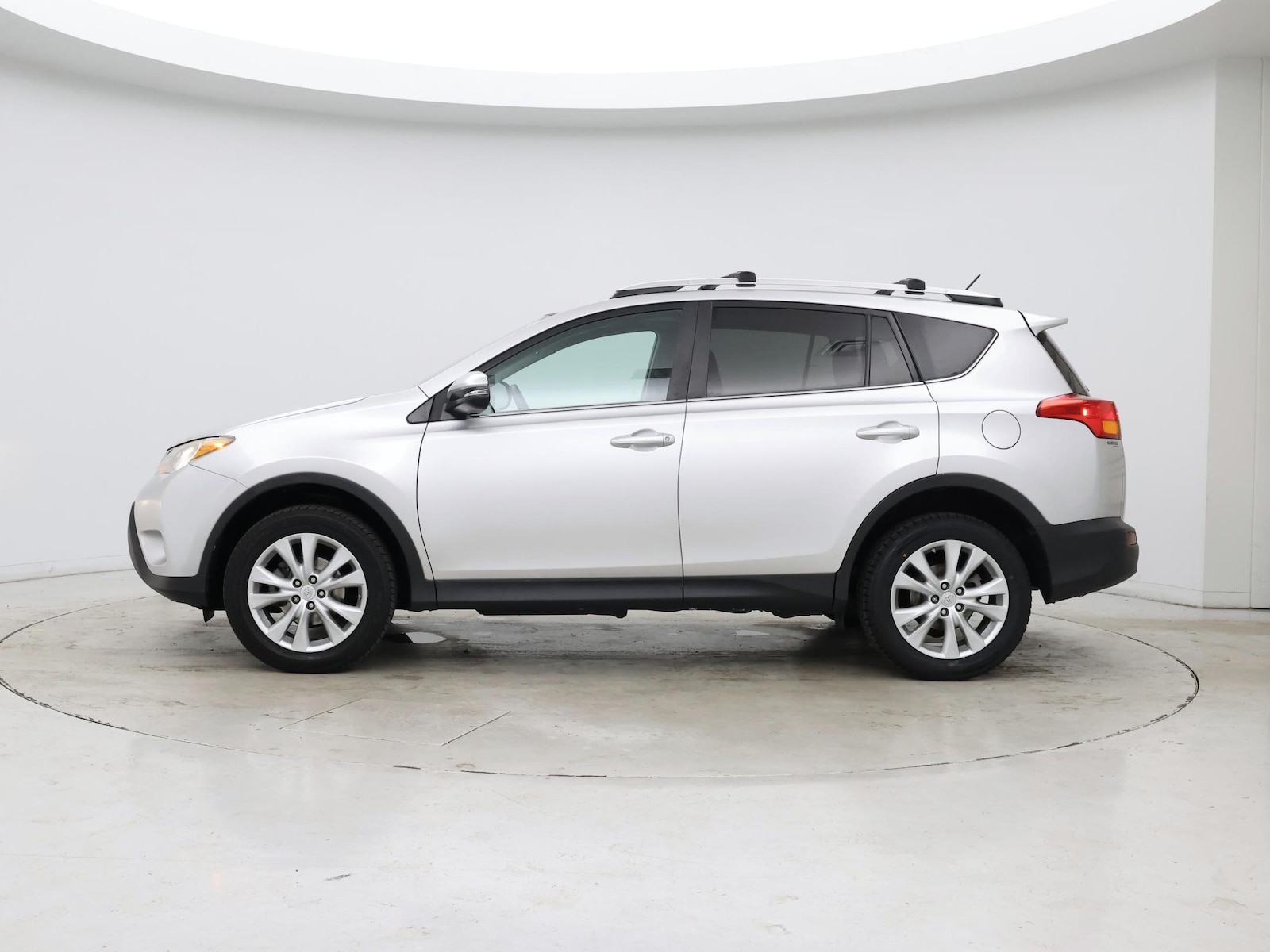 2014 Toyota RAV4 Limited - Photo 4