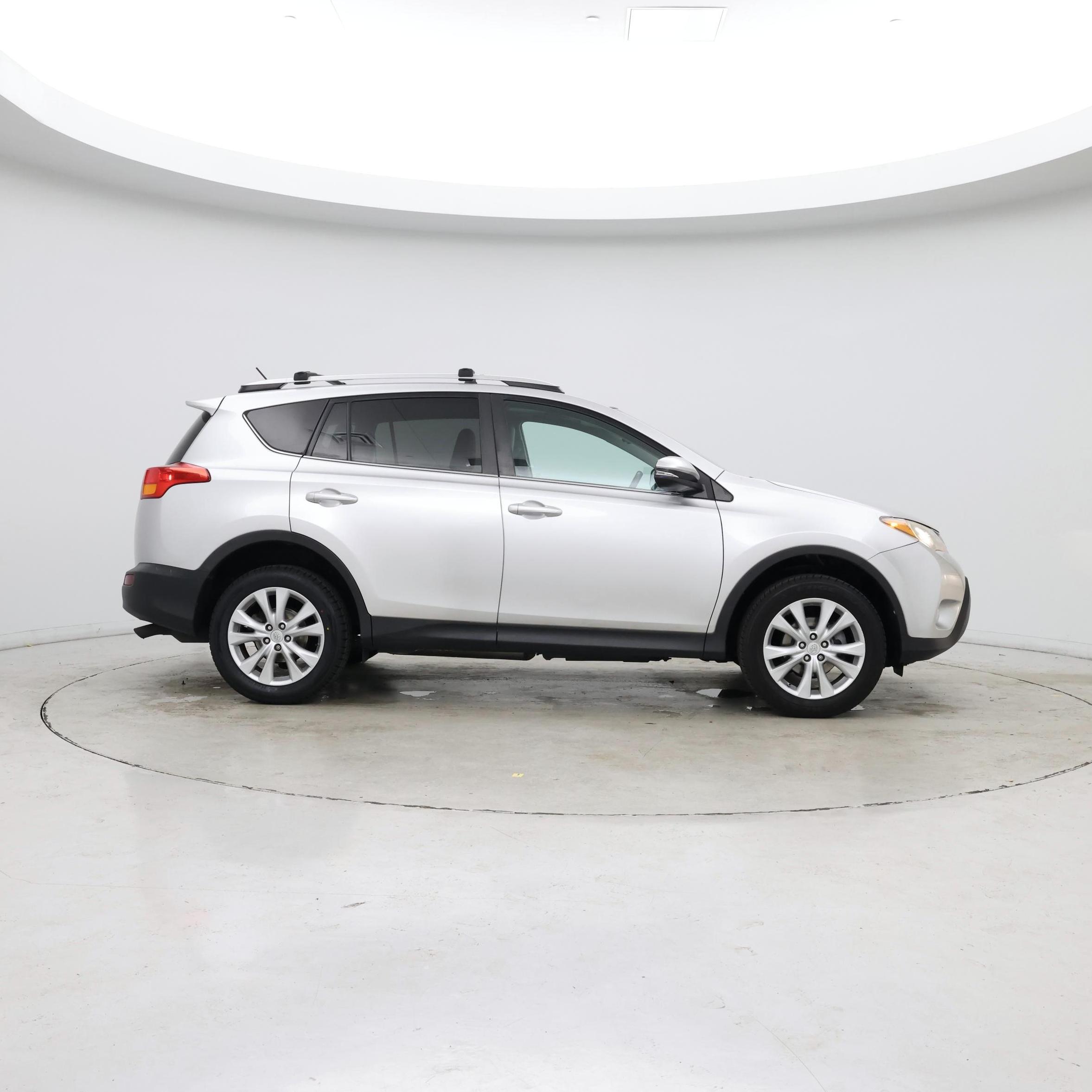 Thumbnail: 2014 Toyota RAV4 - 7