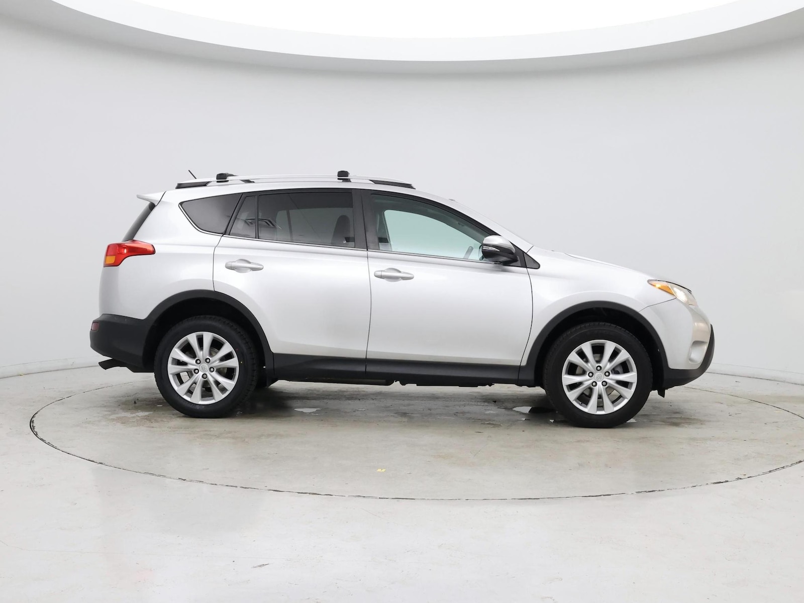 2014 Toyota RAV4 Limited - Photo 8