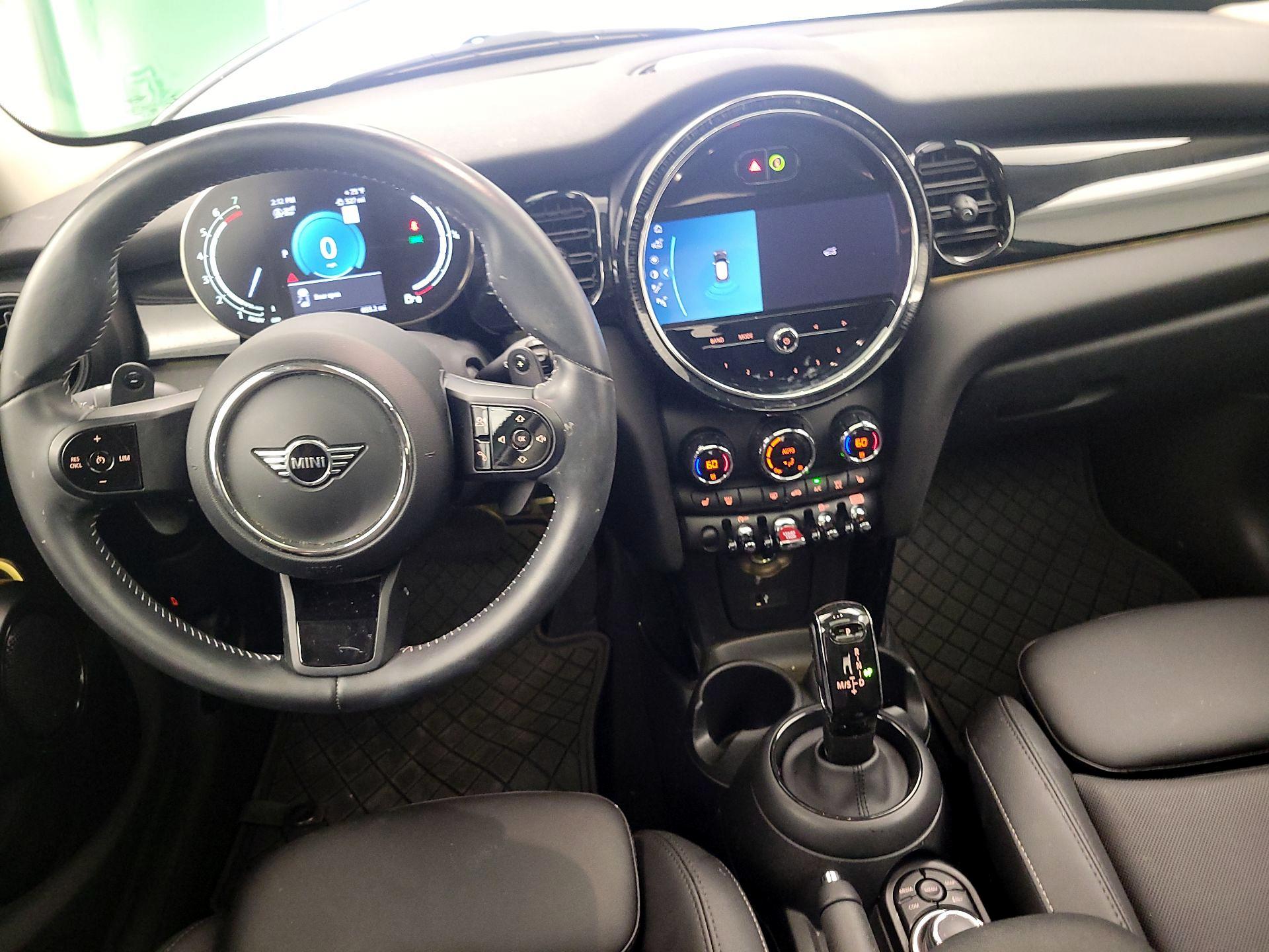 Thumbnail: 2023 MINI Cooper Hardtop - 9
