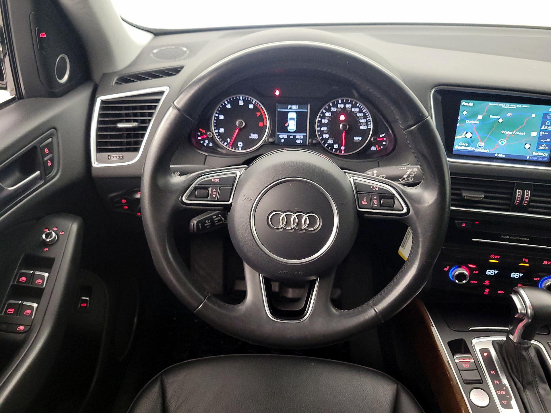Thumbnail: 2016 Audi Q5 - 10