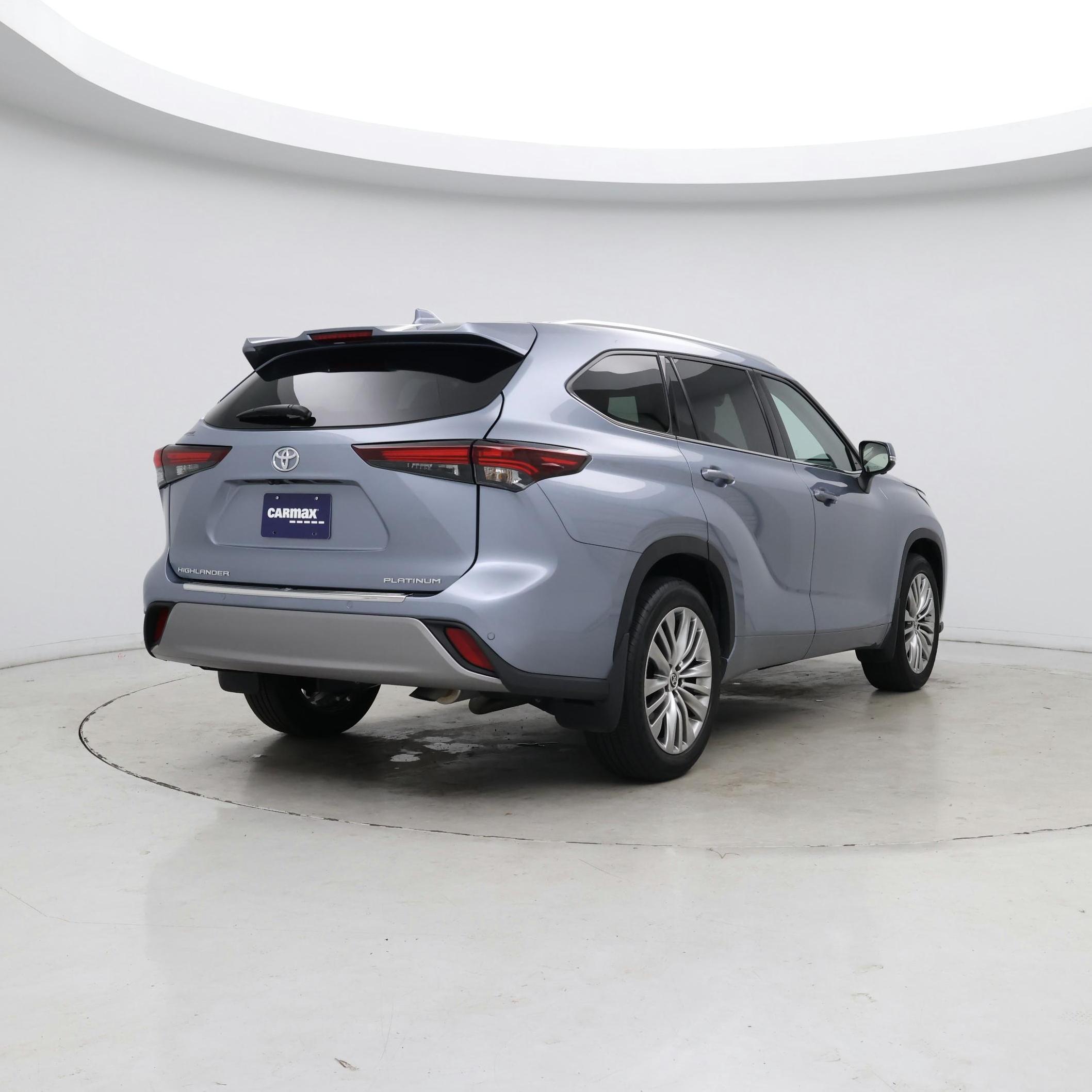 Thumbnail: 2024 Toyota Highlander - 8