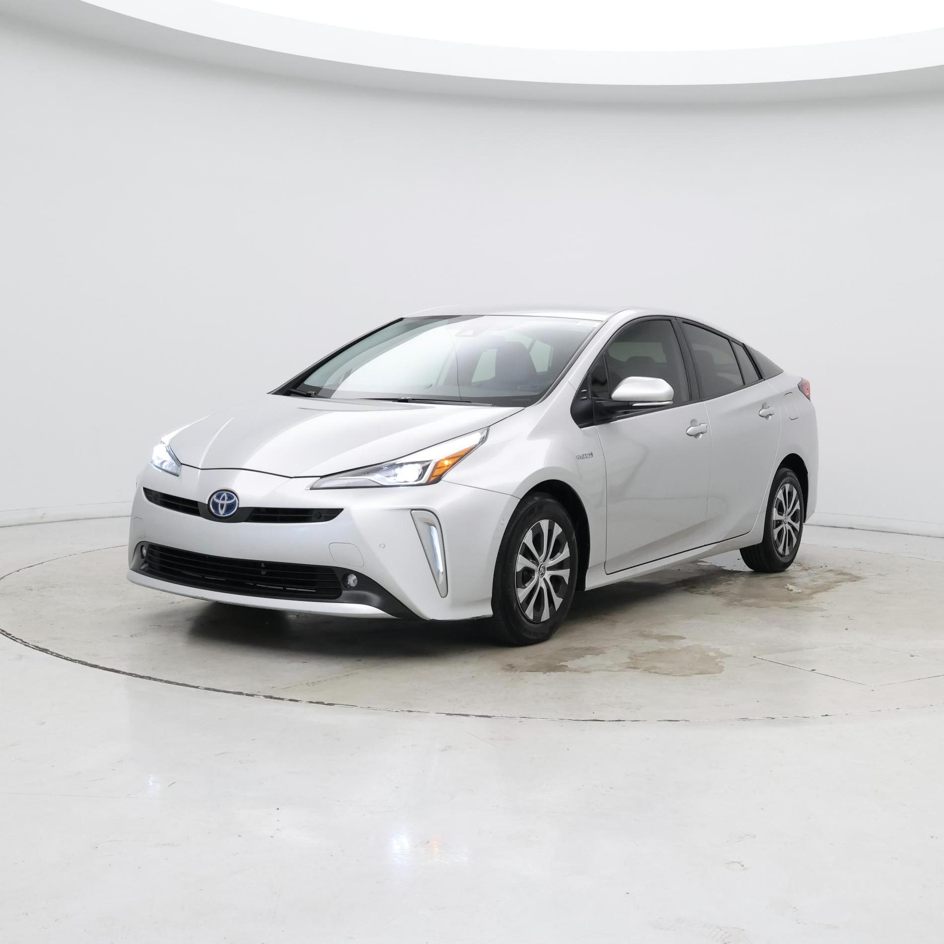 Thumbnail: 2022 Toyota Prius - 4