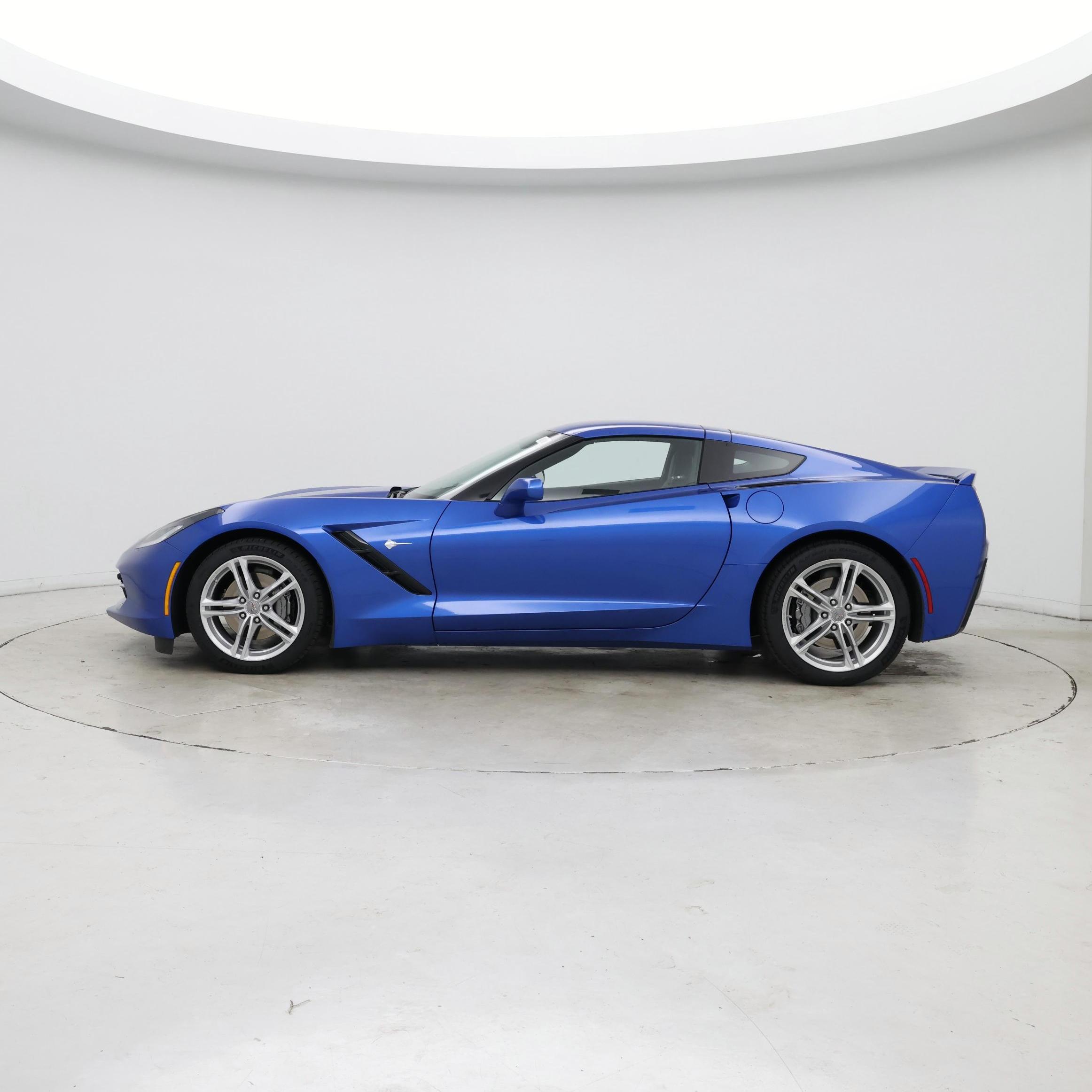 Thumbnail: 2016 Chevrolet Corvette - 3