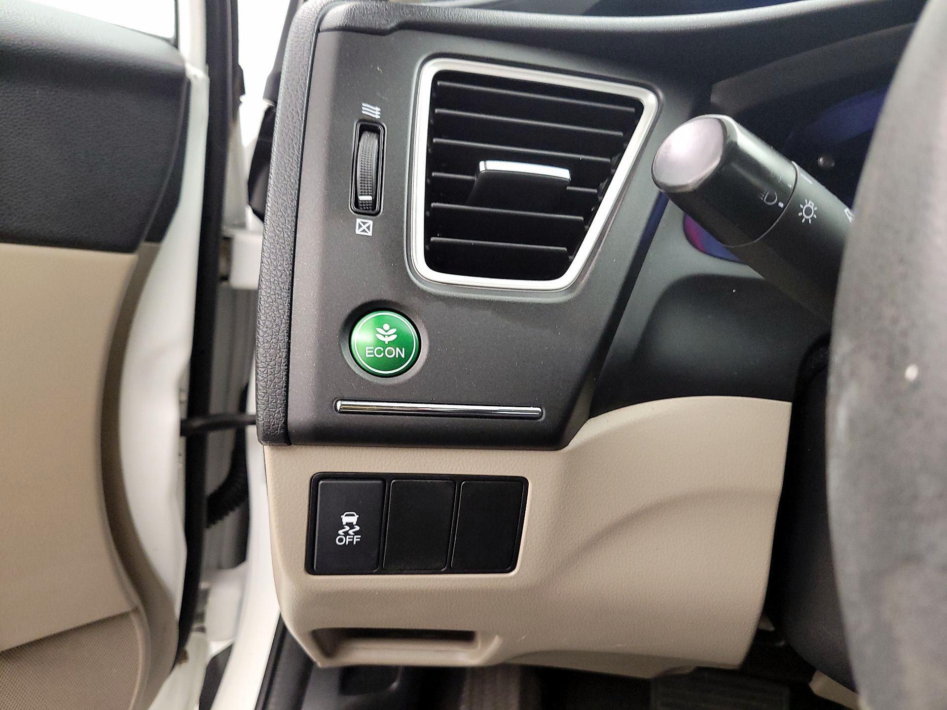 Thumbnail: 2014 Honda Civic - 13
