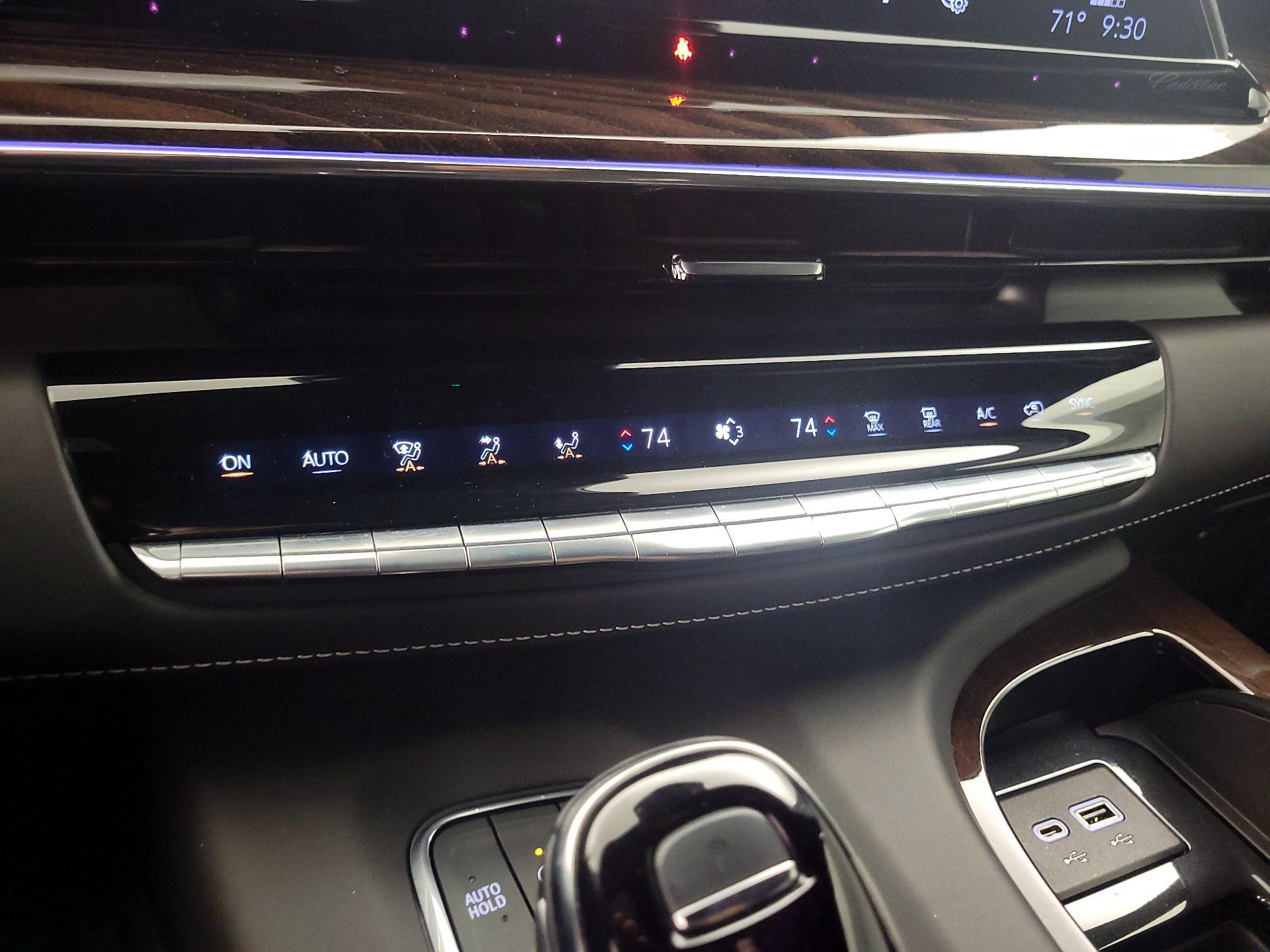 Thumbnail: 2022 Cadillac Escalade - 16