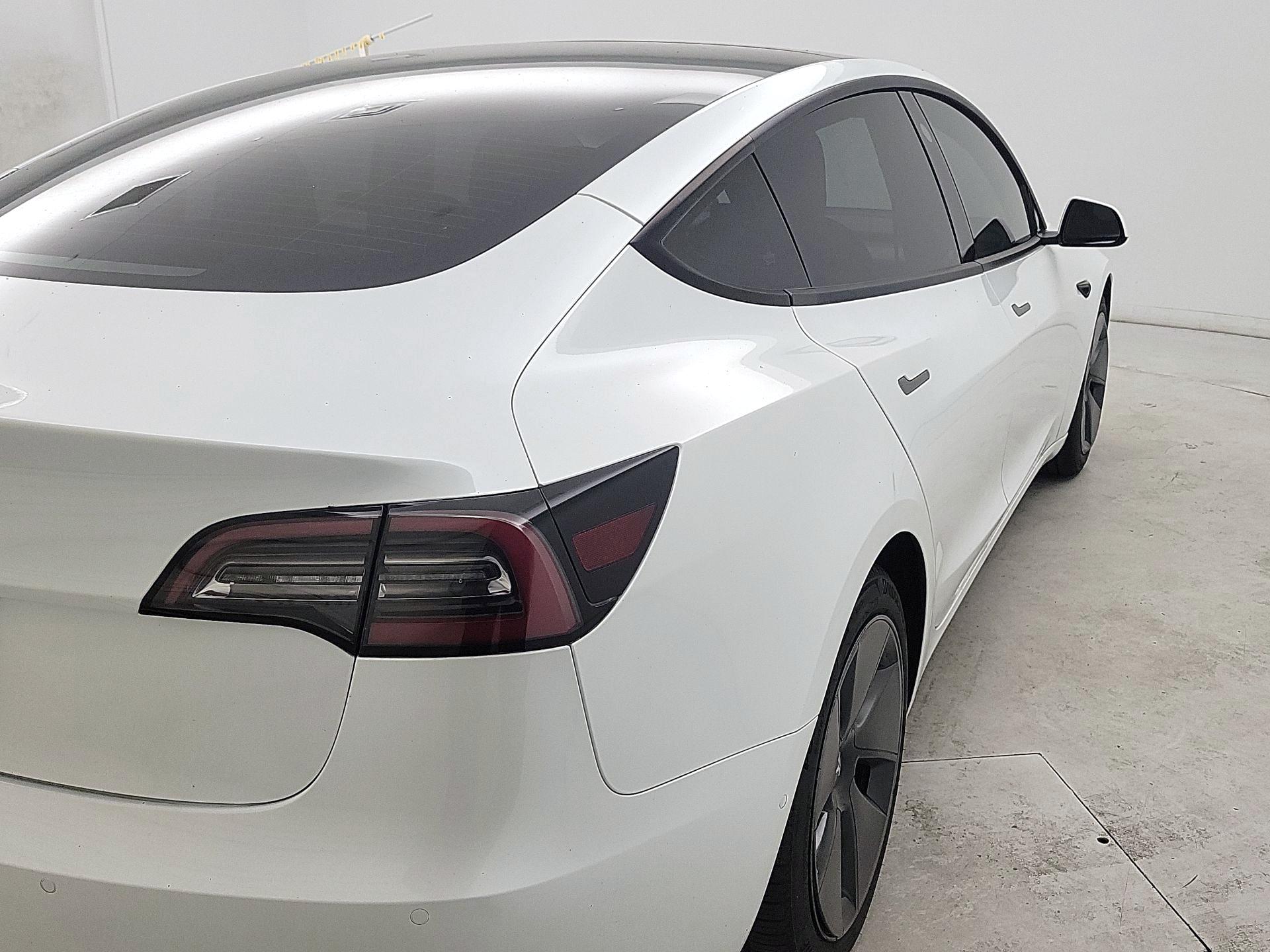 Thumbnail: 2021 Tesla Model 3 - 5