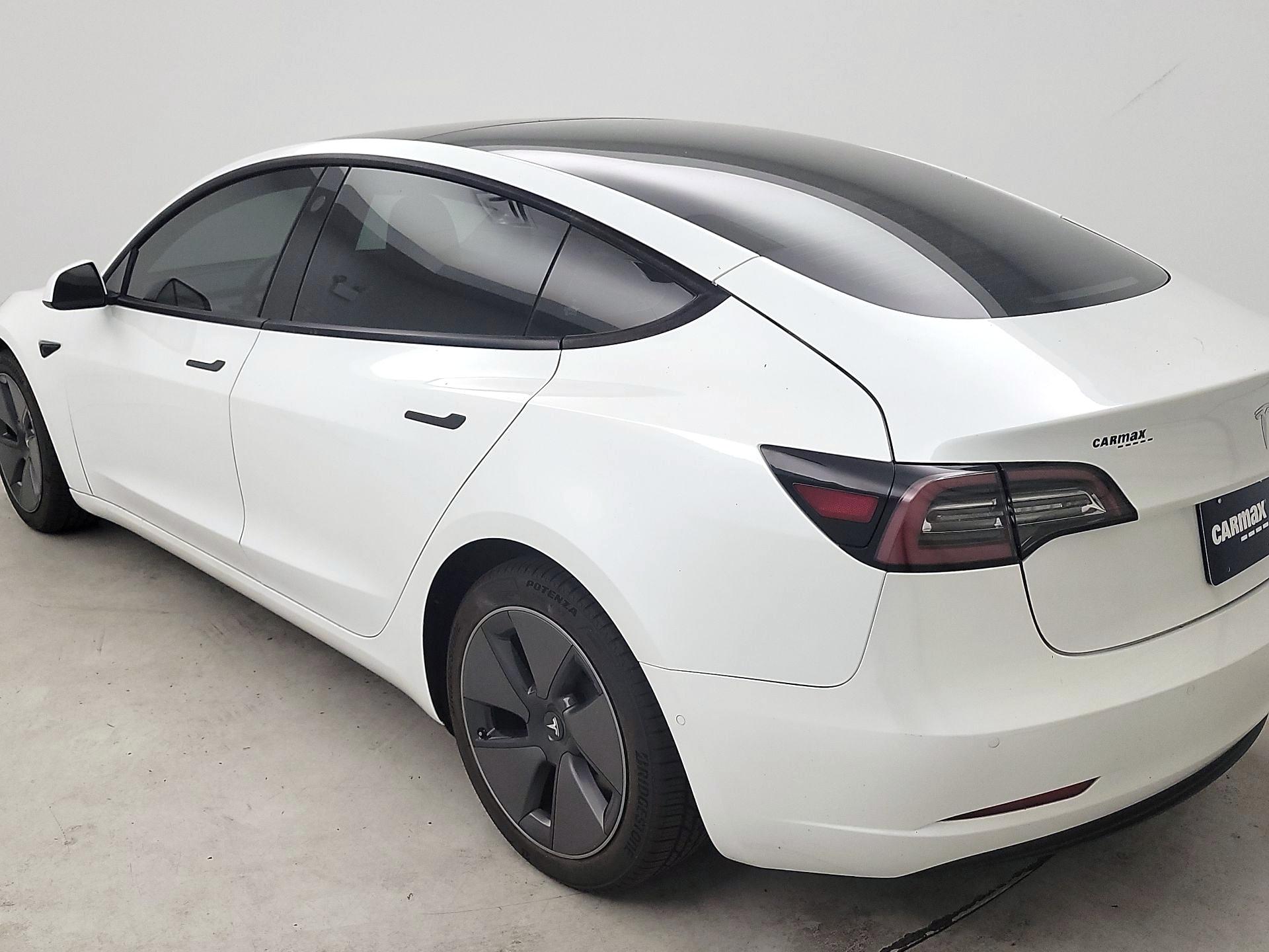 Thumbnail: 2021 Tesla Model 3 - 7