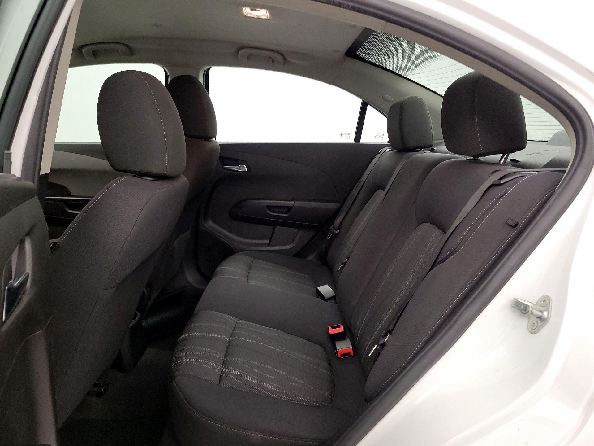 Thumbnail: 2019 Chevrolet Sonic - 17