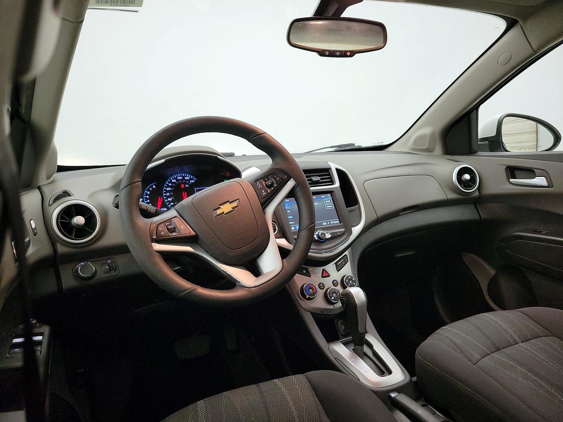 Thumbnail: 2019 Chevrolet Sonic - 8