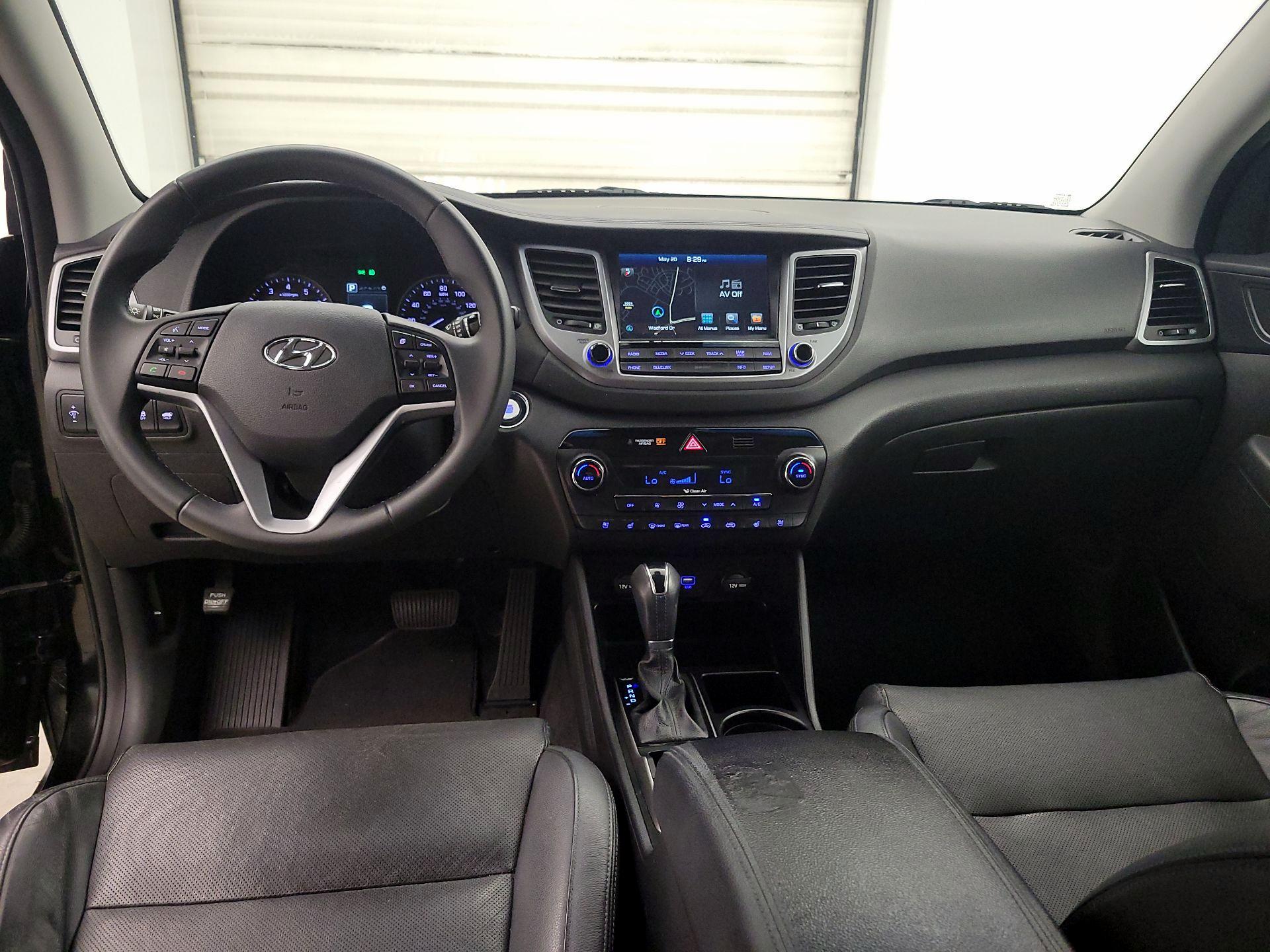 Thumbnail: 2016 Hyundai Tucson - 9