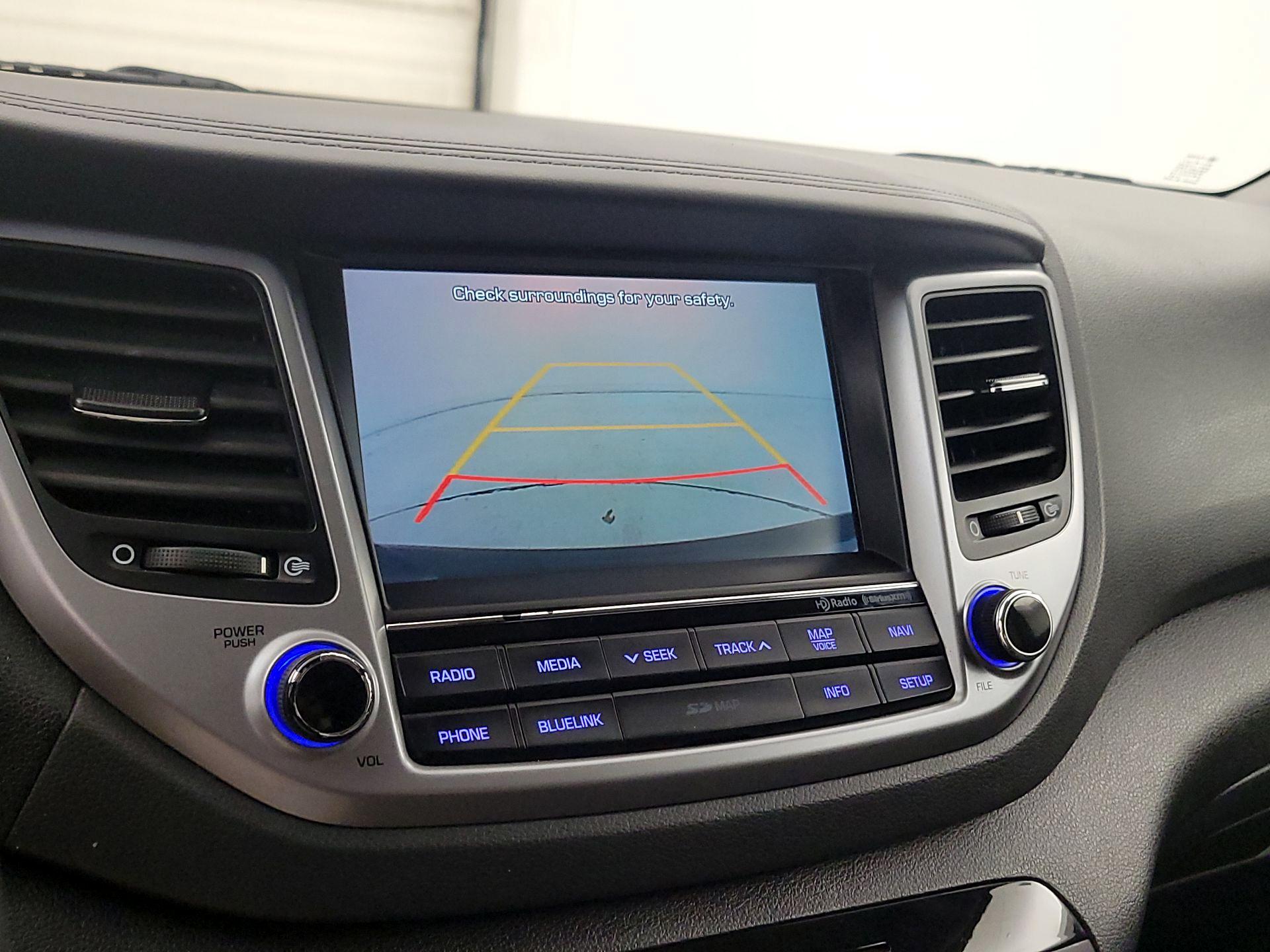 Thumbnail: 2016 Hyundai Tucson - 14