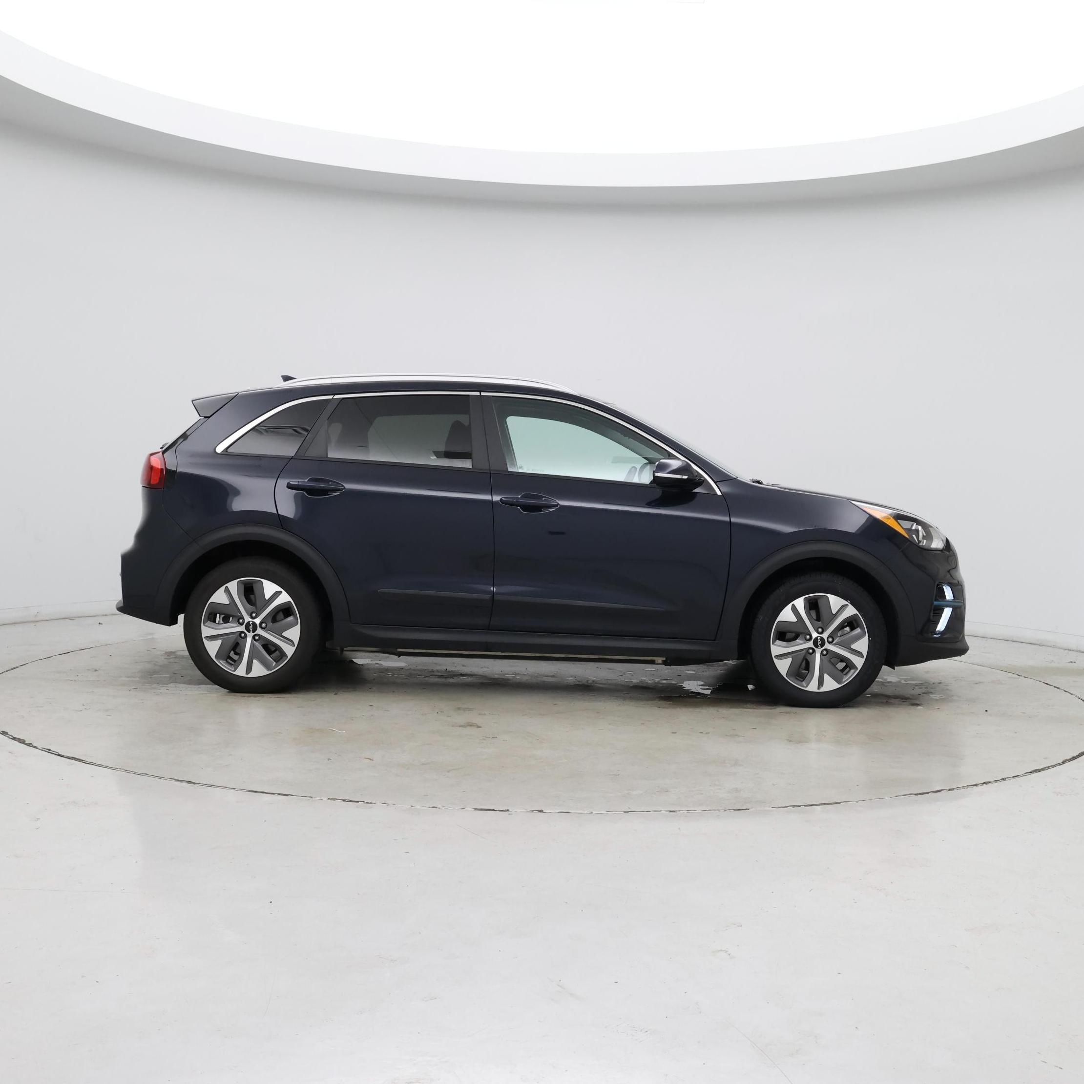 Thumbnail: 2022 Kia Niro - 7