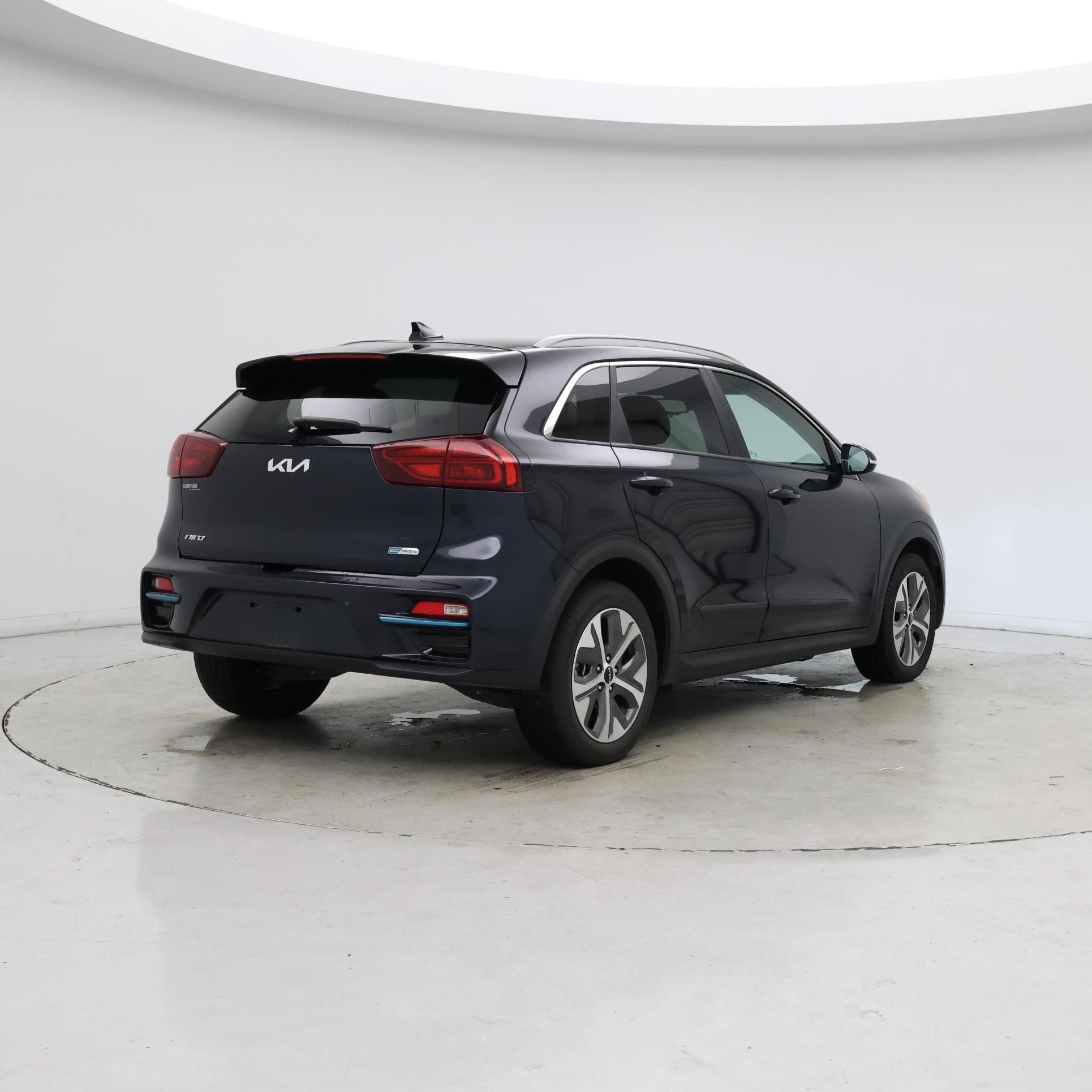 Thumbnail: 2022 Kia Niro - 8