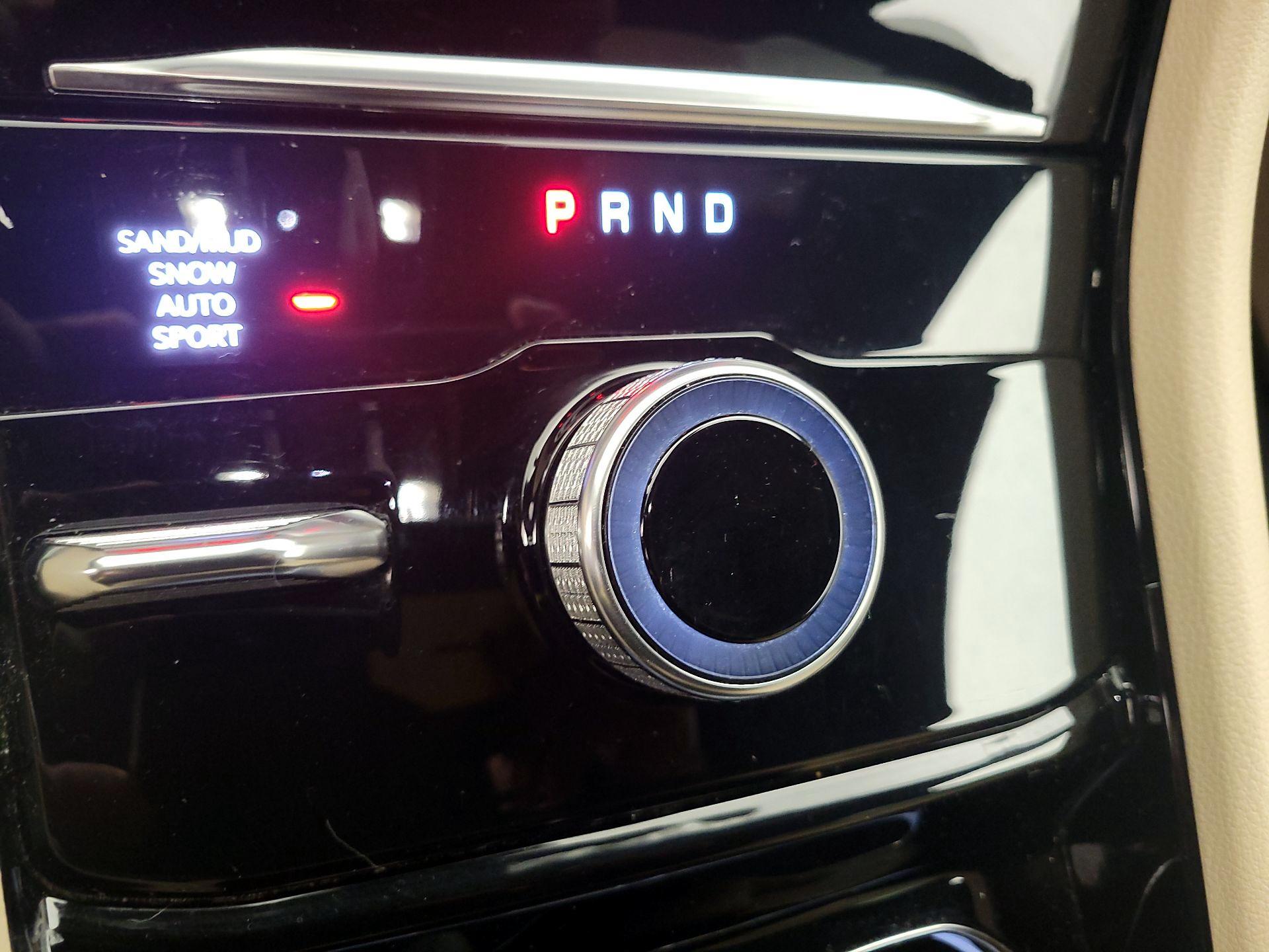 Thumbnail: 2023 Jeep Grand Cherokee - 18