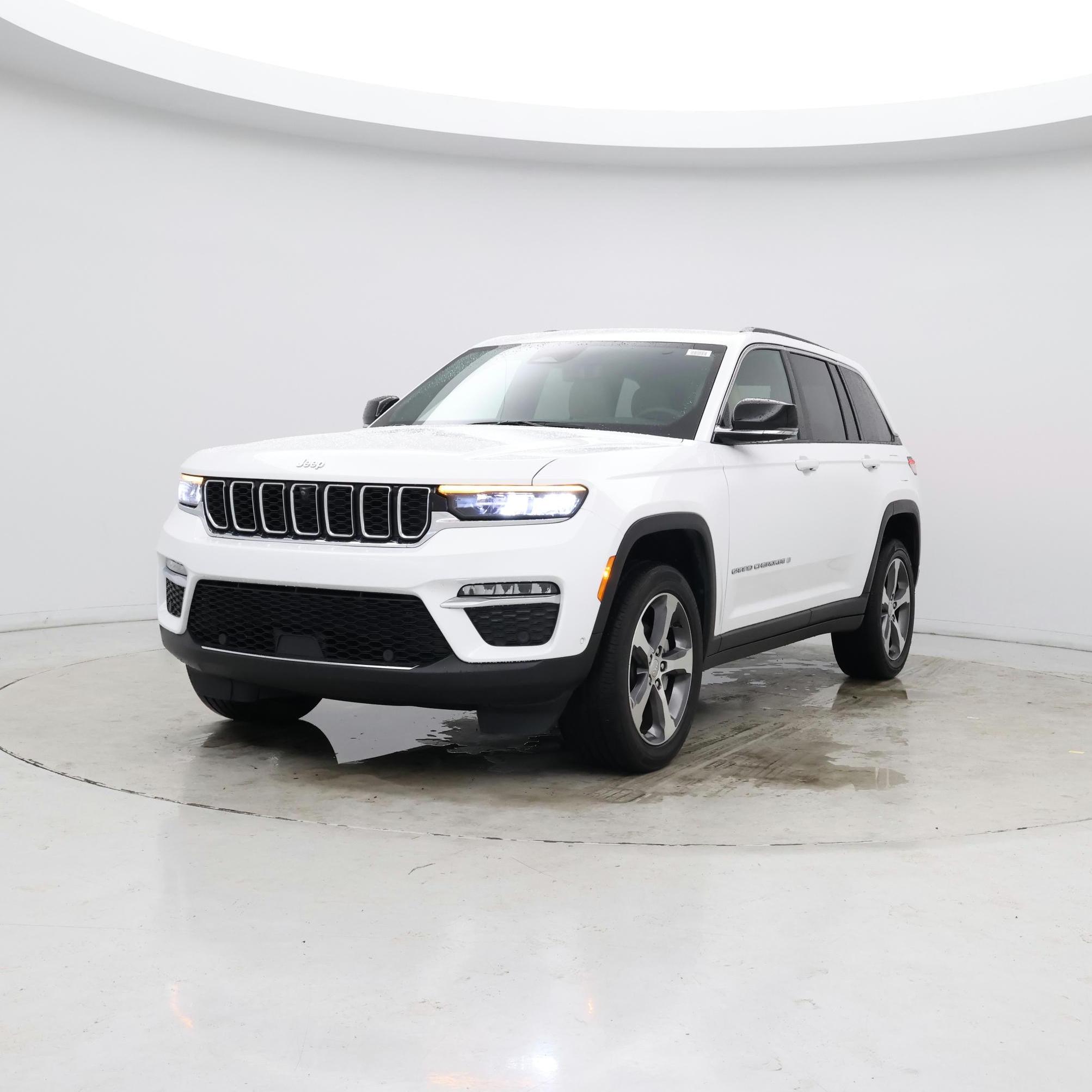 Thumbnail: 2023 Jeep Grand Cherokee - 4